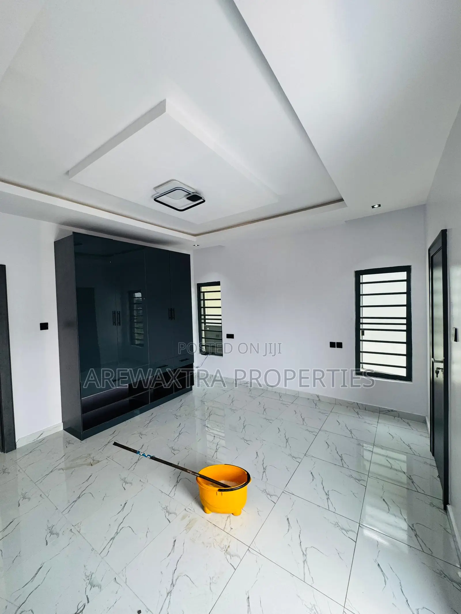 2bdrm Duplex in Carlton Gate Estate, Akobo for sale in Akobo