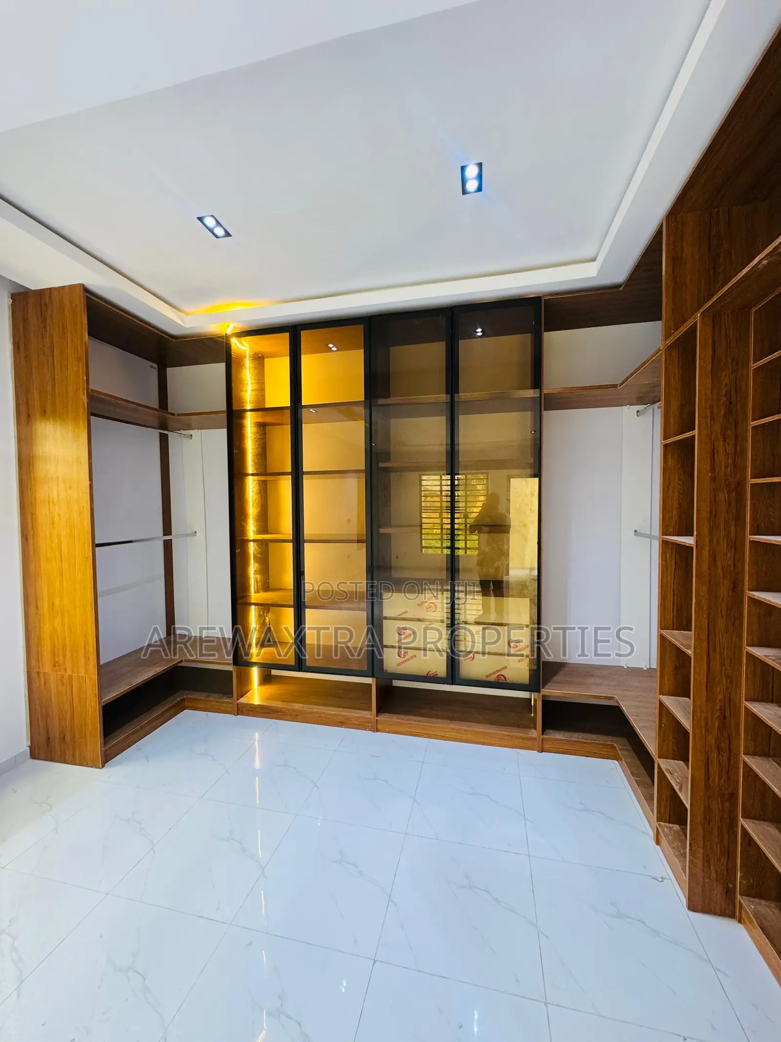 4bdrm Duplex in Carlton Gate Estate, Akobo for sale in Akobo
