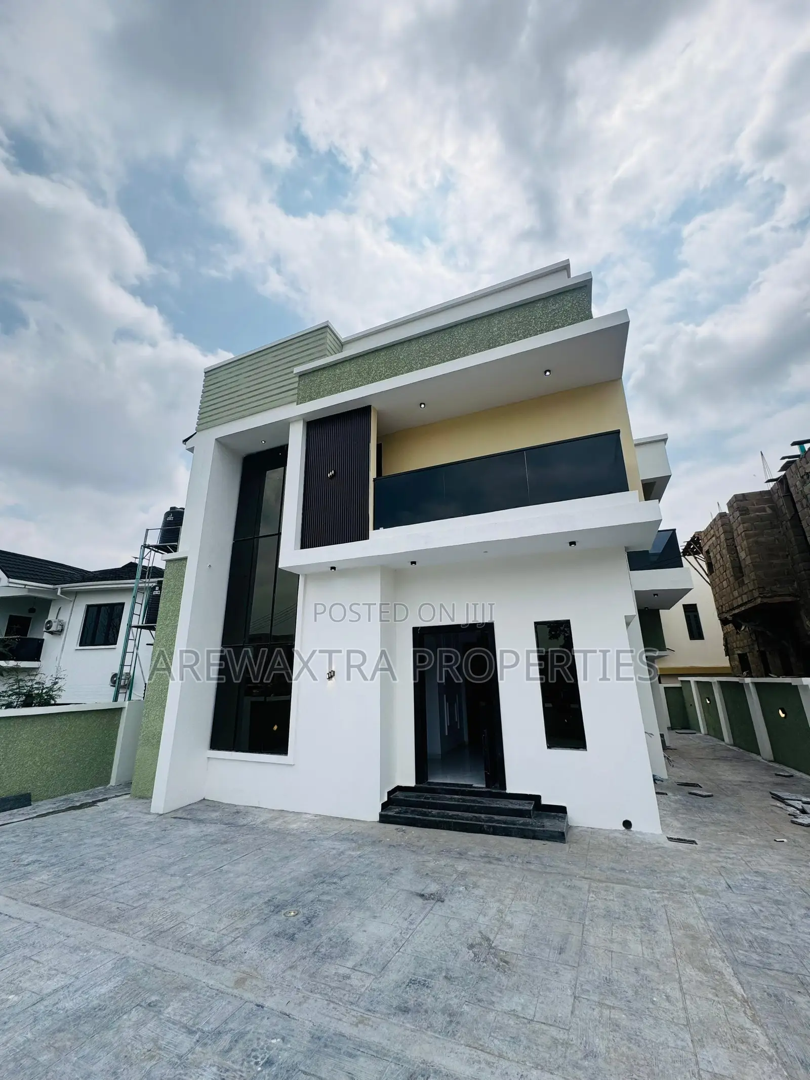 4bdrm Duplex in Carlton Gate Estate, Akobo for sale in Akobo