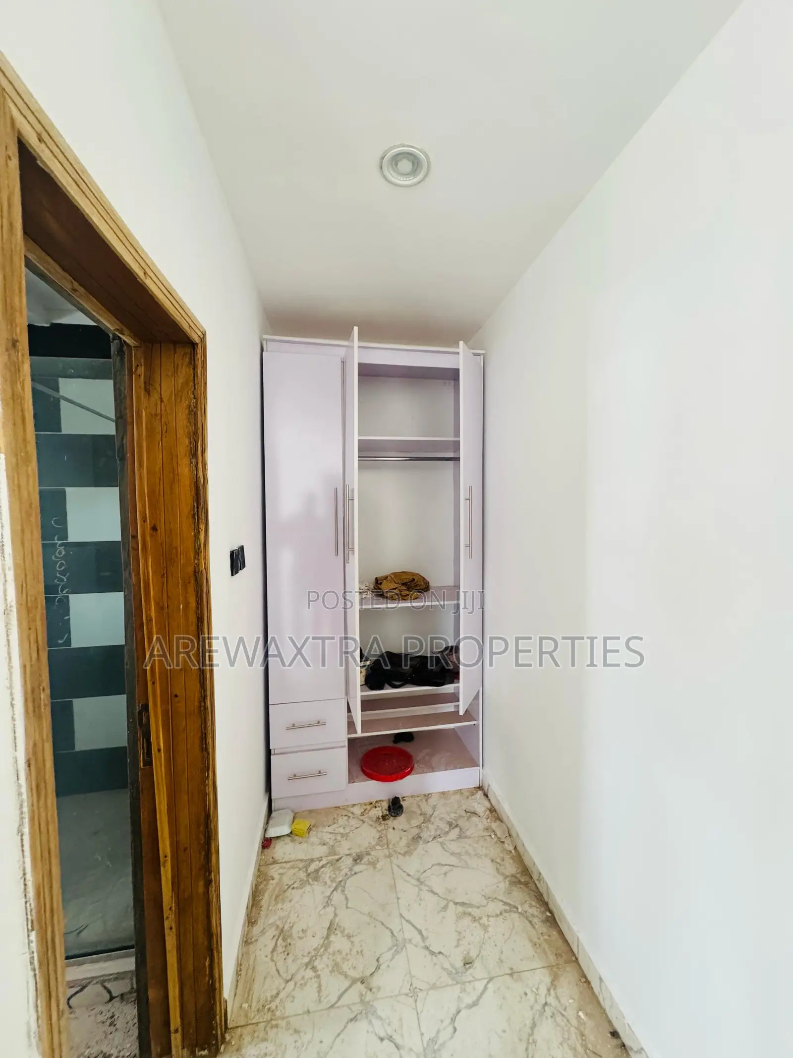 4bdrm Duplex in Kolapo Ishola Estate, Akobo for sale in Akobo