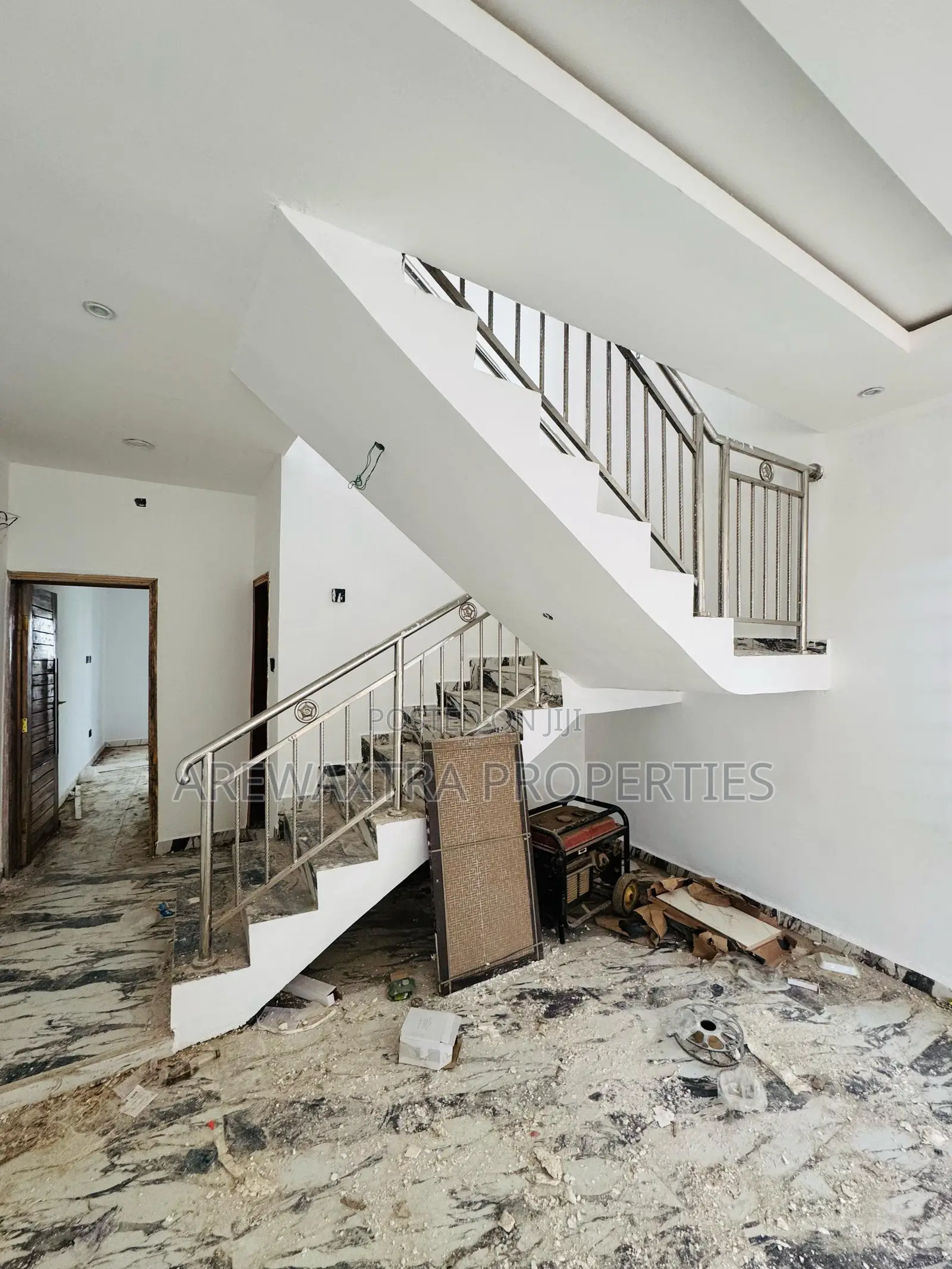 4bdrm Duplex in Kolapo Ishola Estate, Akobo for sale in Akobo