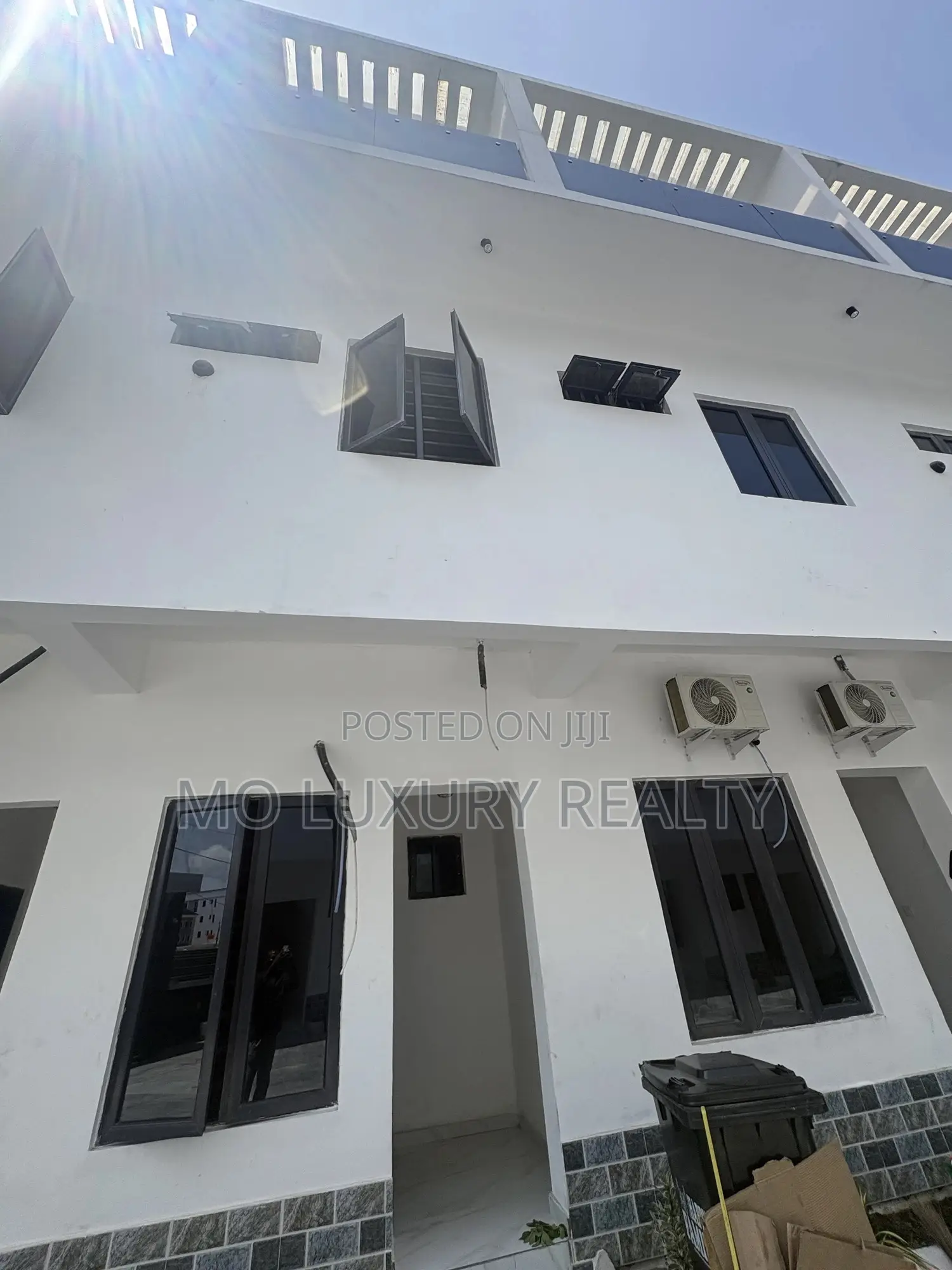 2bdrm Townhouse / Terrace in Lekki Phase 1 for rent in Lekki Phase 1