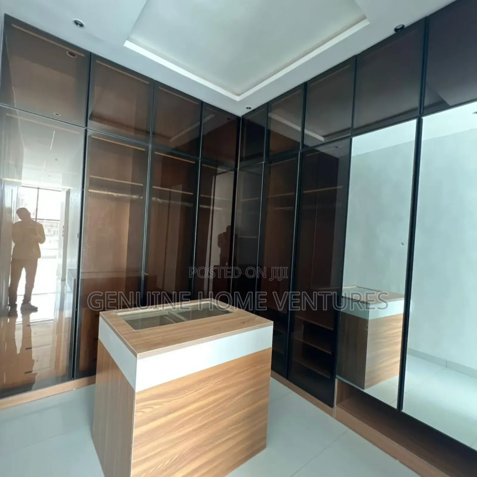5bdrm Duplex in Off Lekki-Epe Expressway for sale in Off Lekki-Epe Expressway