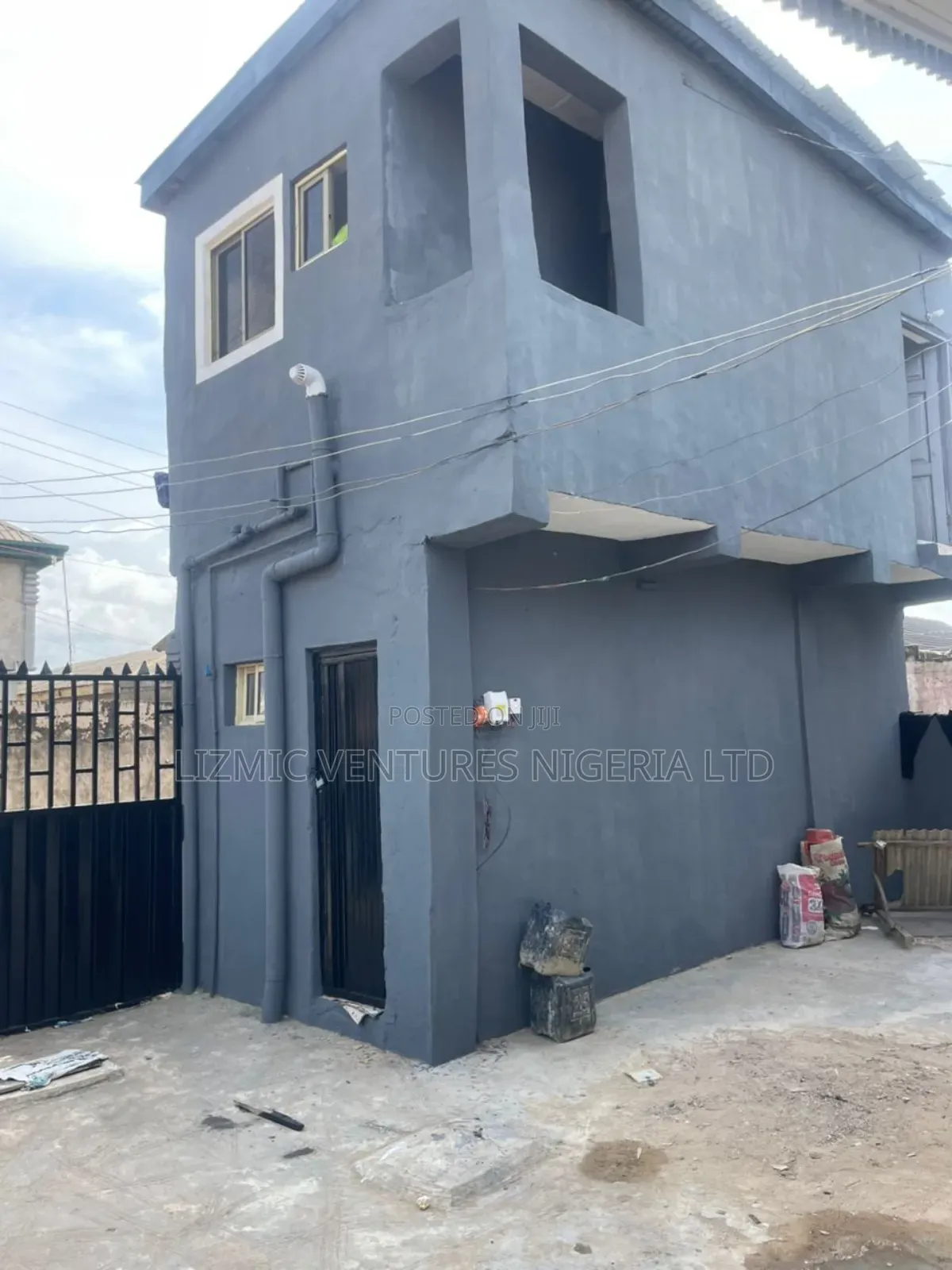 Furnished 3bdrm Bungalow in Igando Phase 1 for sale in Igando / Ikotun/Igando