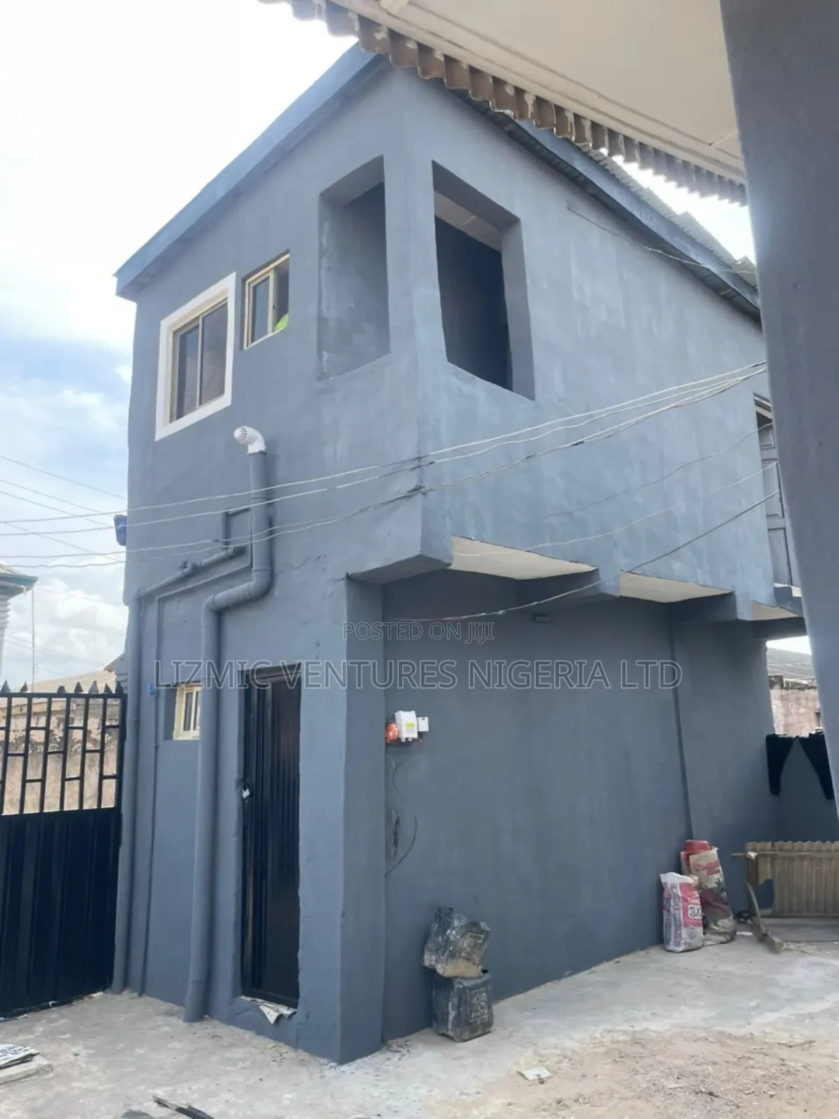 Furnished 3bdrm Bungalow in Igando Phase 1 for sale in Igando / Ikotun/Igando