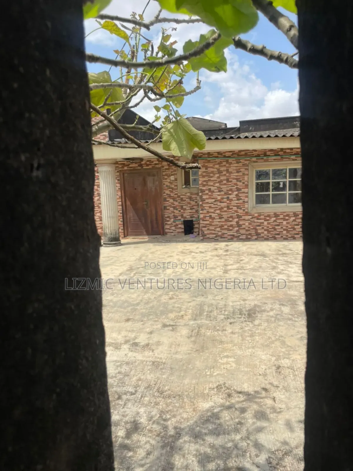 Furnished 4bdrm Bungalow in Ikotun for sale in Igando / Ikotun/Igando