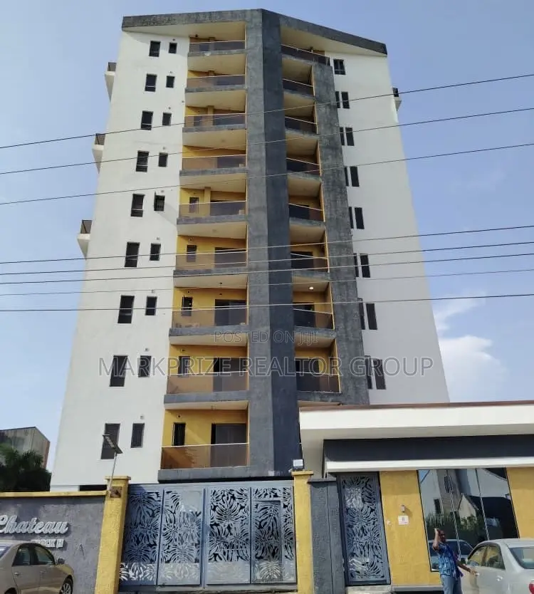 3bdrm Maisonette in Ikoyi Lagos for sale in Ikoyi