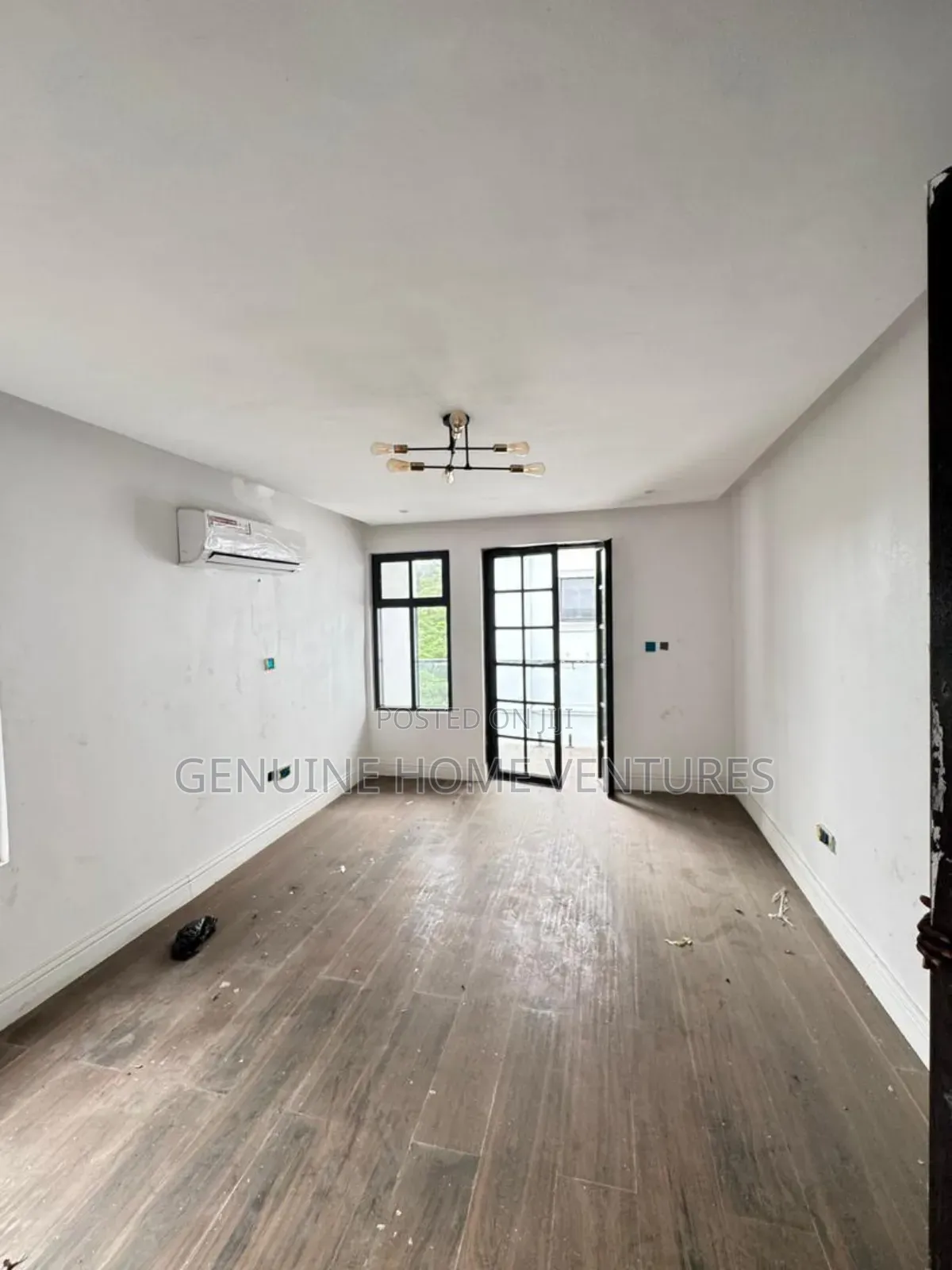 4bdrm Duplex in Banana Island for sale in Banana Island