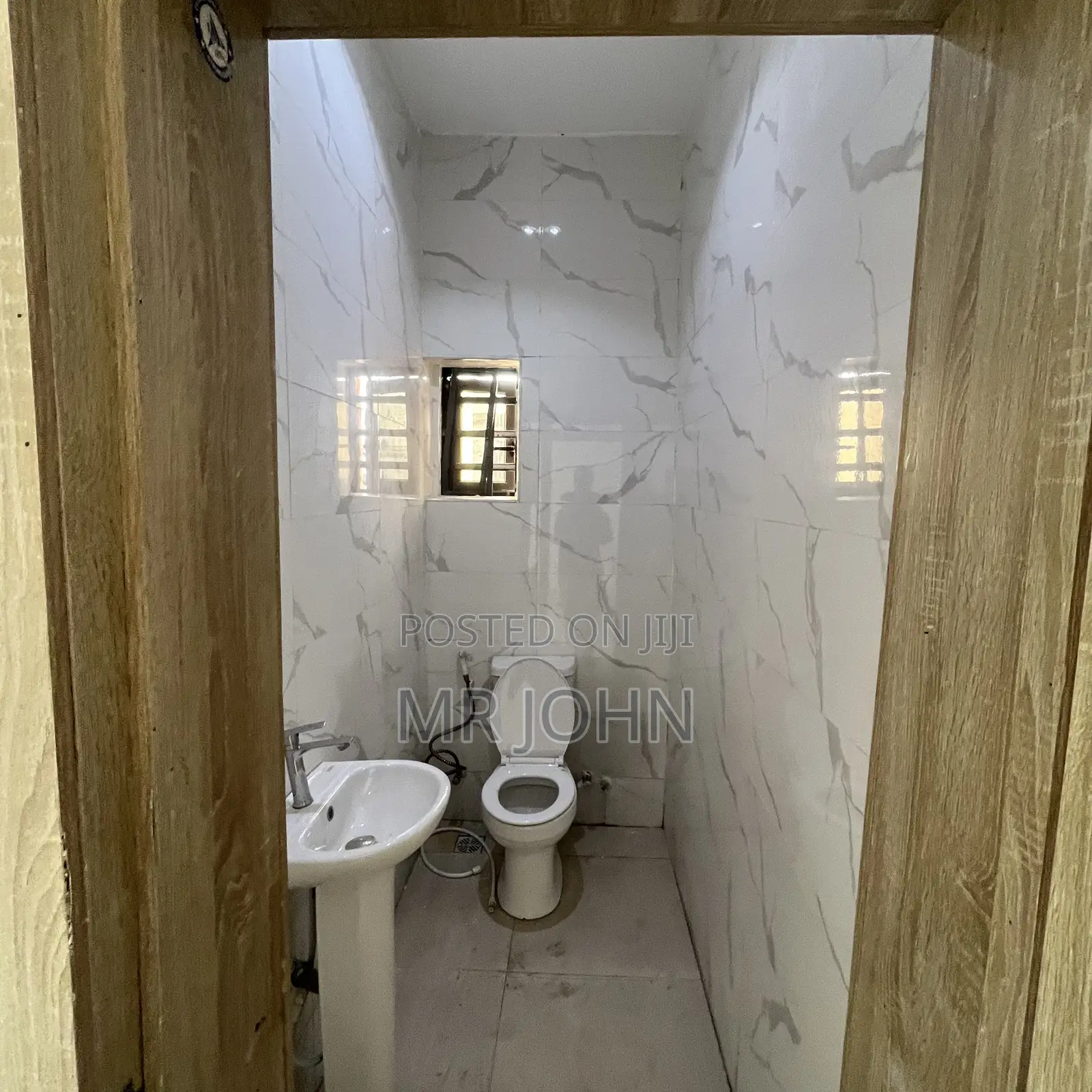 3bdrm Apartment in Ologolo, Lekki for rent in Lekki