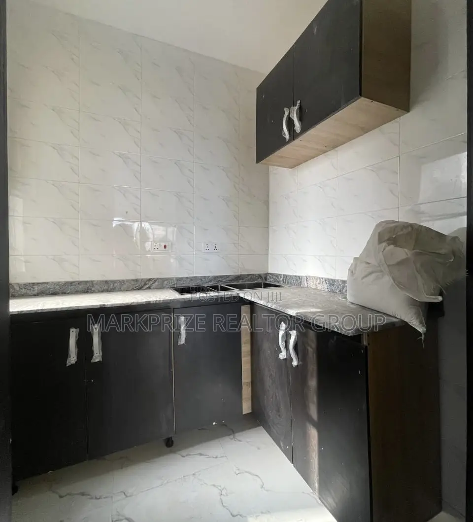 Furnished 3bdrm Duplex in Ogba, Lagos for sale in Ogba GRA