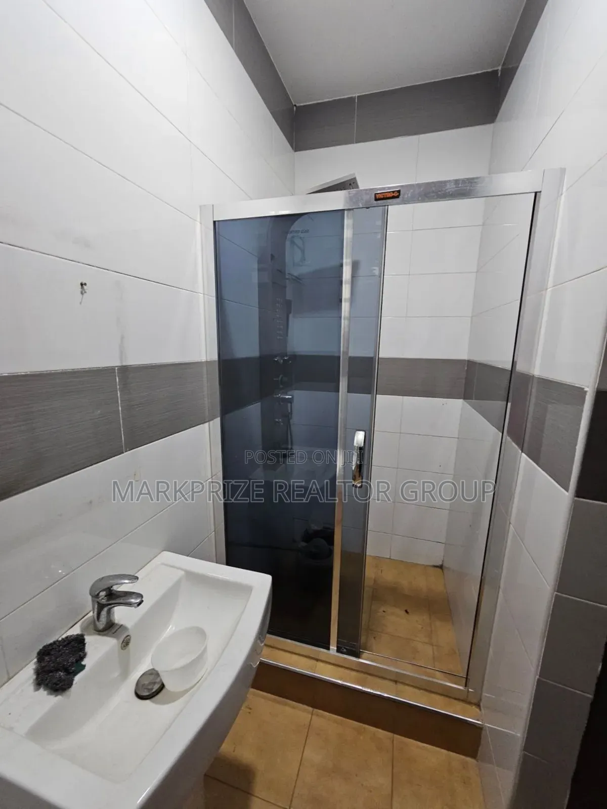 Furnished 3bdrm Apartment in Adeniyi Jones Ikeja for sale in Adeniyi Jones