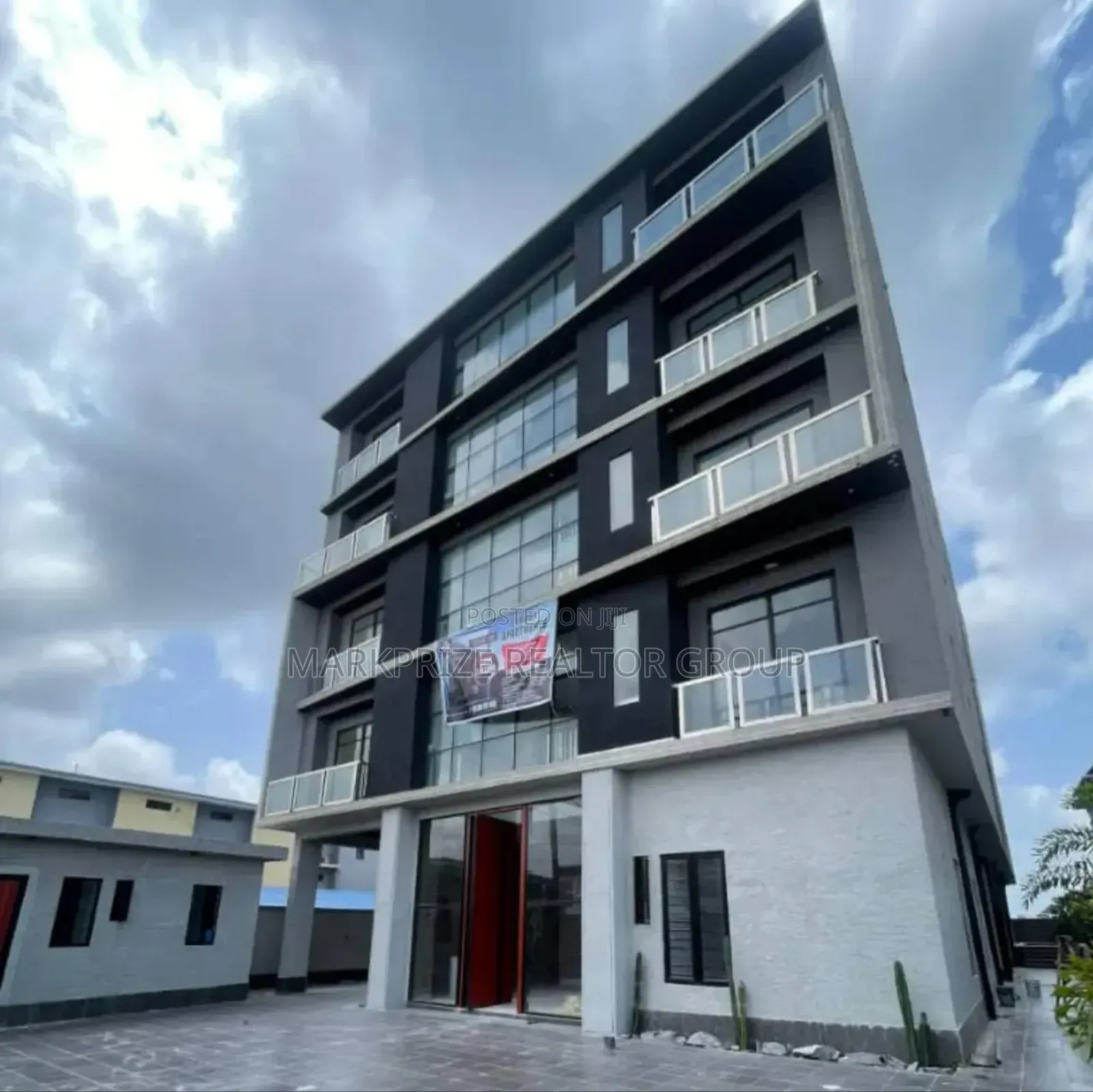 1bdrm Apartment in Orchid Lekki Lagos, Ologolo for sale in Ologolo