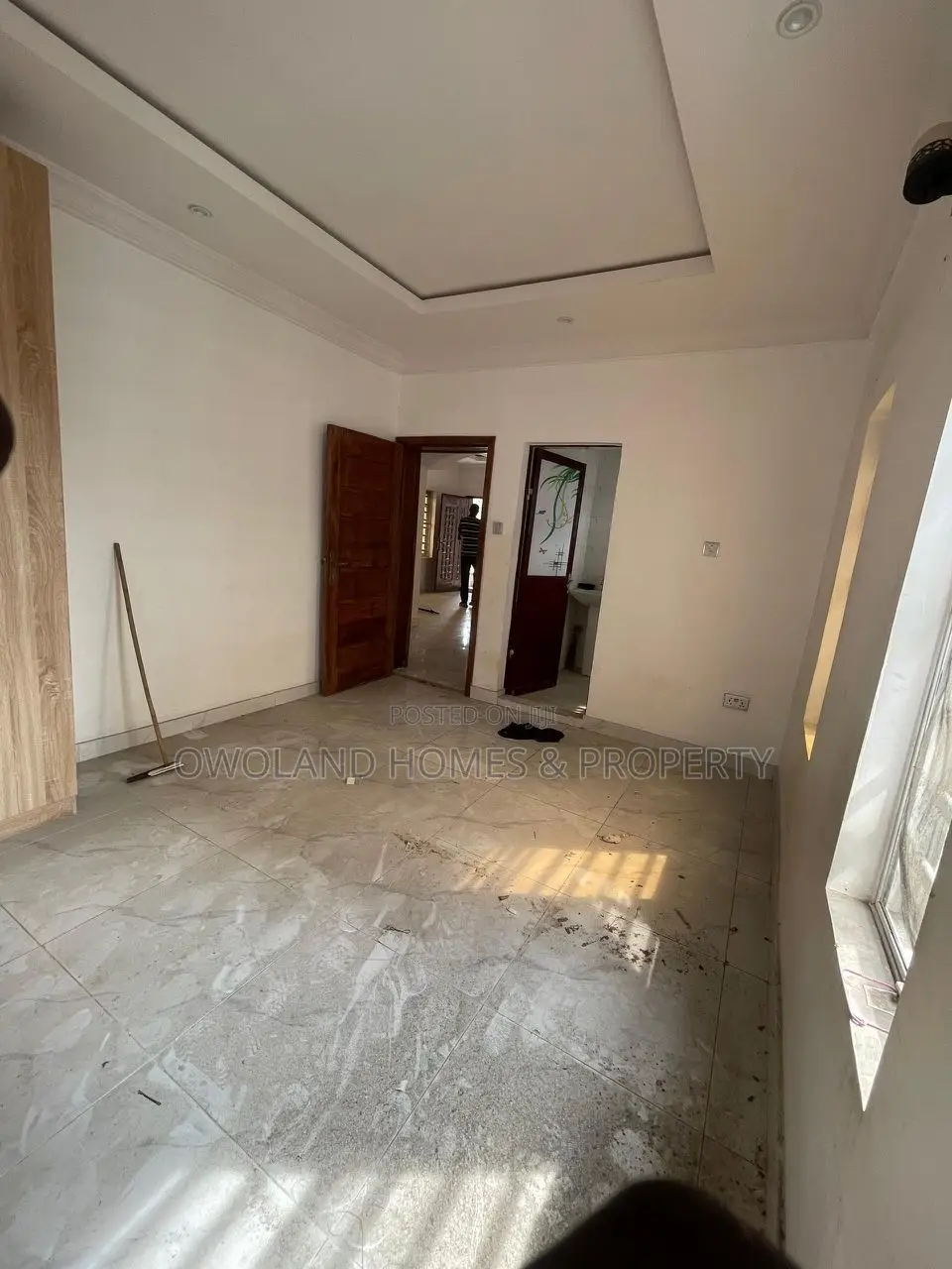 2bdrm Duplex in Chevron Estate for rent in Chevron