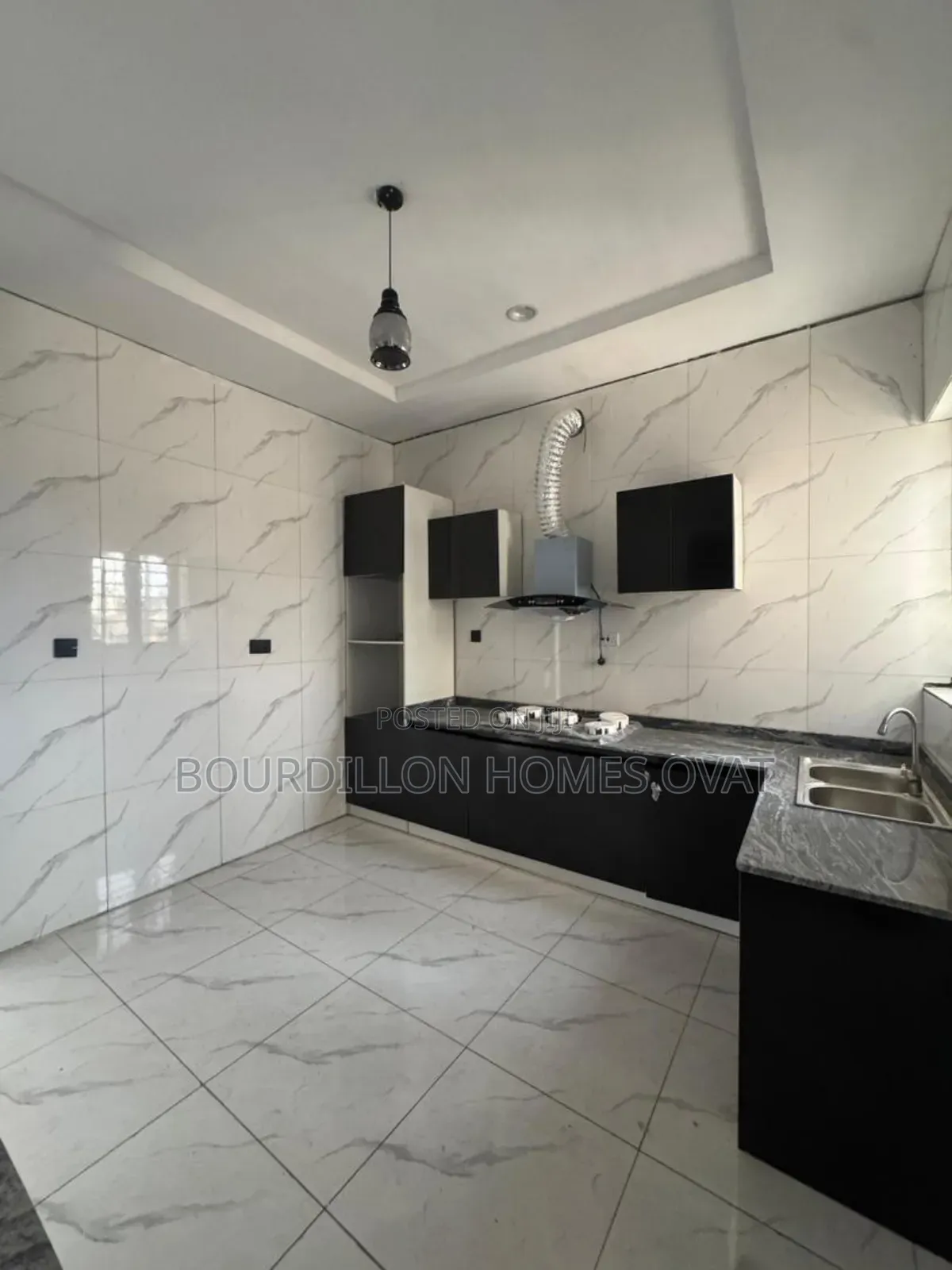 3bdrm Duplex in Ajah Lagos for sale in VGC / Ajah
