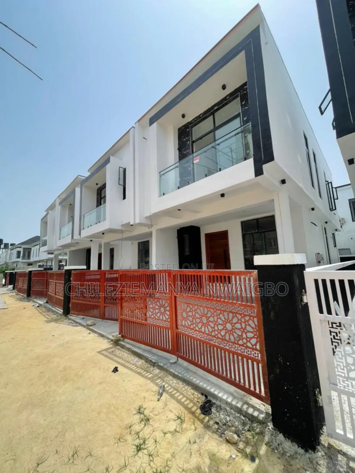 Furnished 5bdrm Duplex in Bera Estate, Off Lekki-Epe Expressway in Off Lekki-Epe Expressway