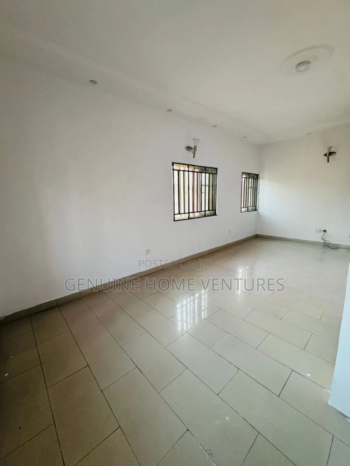 Mini Flat in Chevy View Estate for rent in Chevron