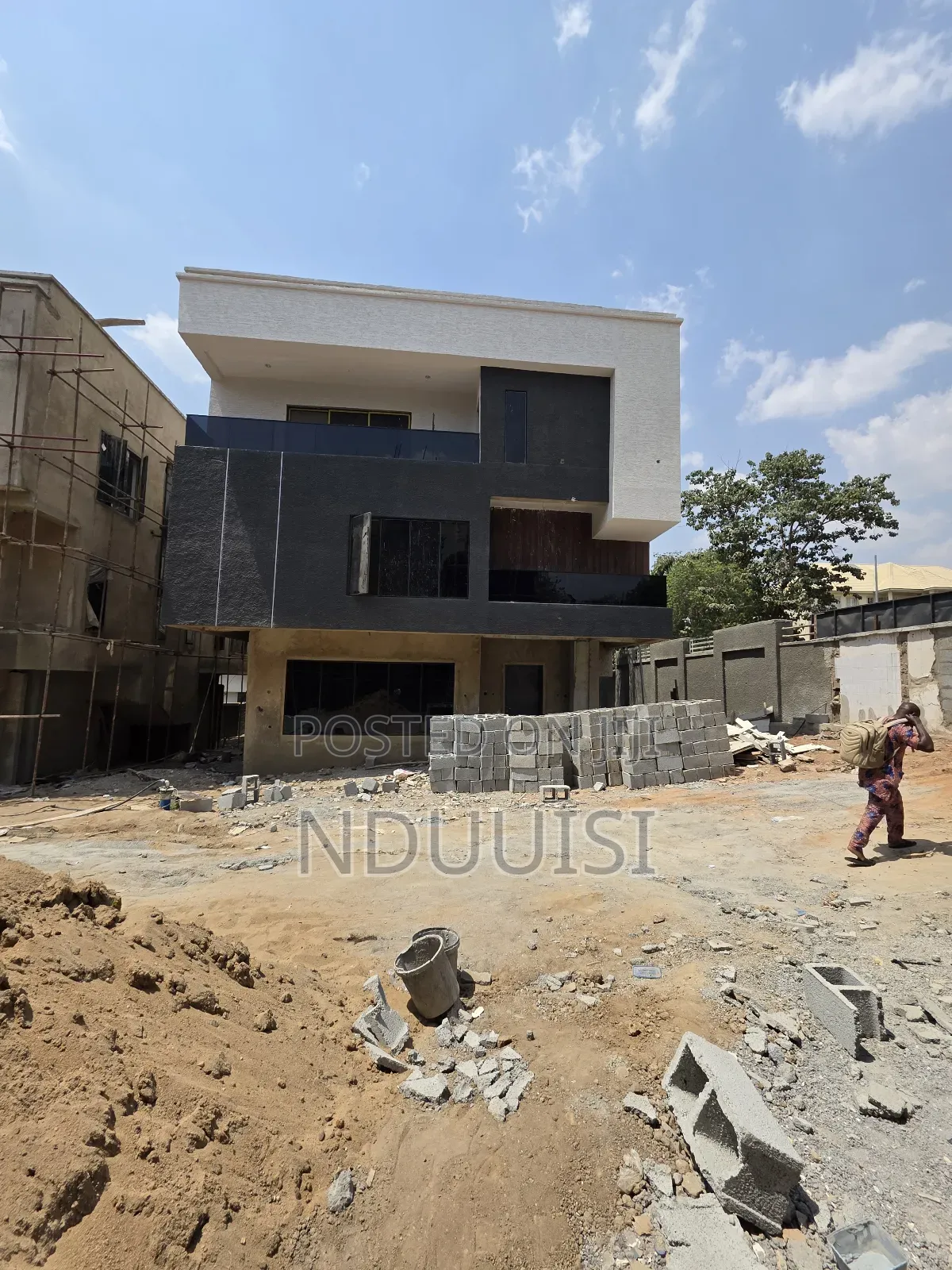 5bdrm Duplex in Utako for sale in Utako