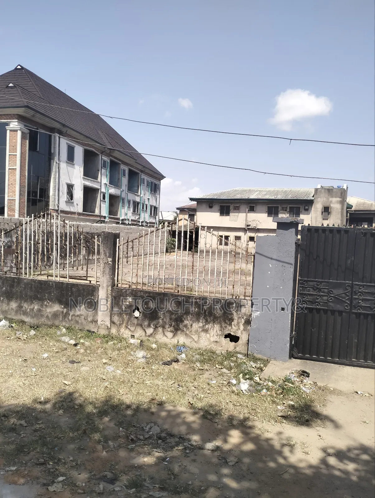 2bdrm Block of Flats in Iba Junction Along for sale in Iba / Ojo