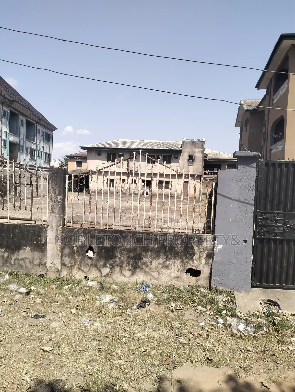 2bdrm Block of Flats in Iba Junction Along for sale in Iba / Ojo