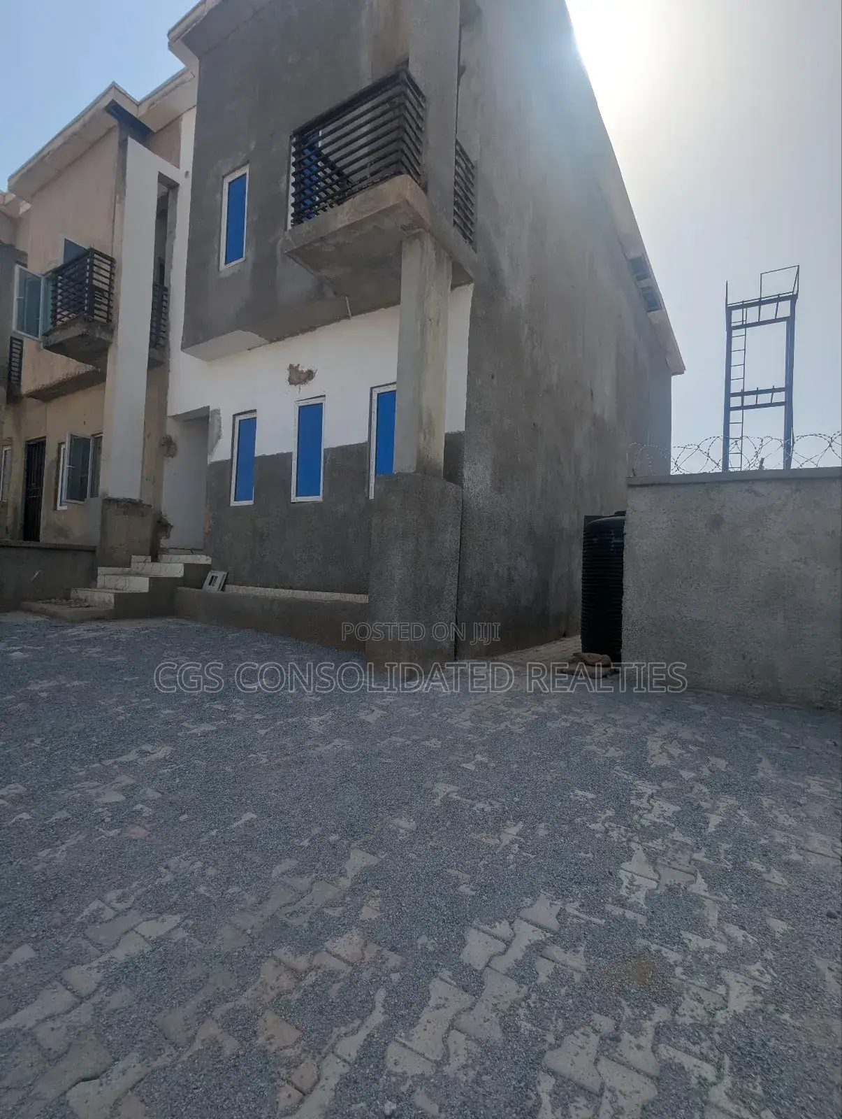 3bdrm Duplex in Defence Estate, Pyakasa for rent in Pyakasa