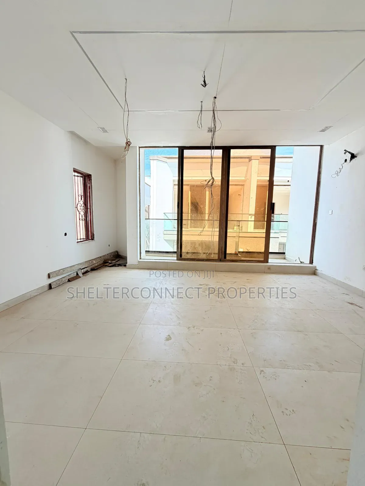 4bdrm Duplex in Adeniyi Jones for sale in Adeniyi Jones
