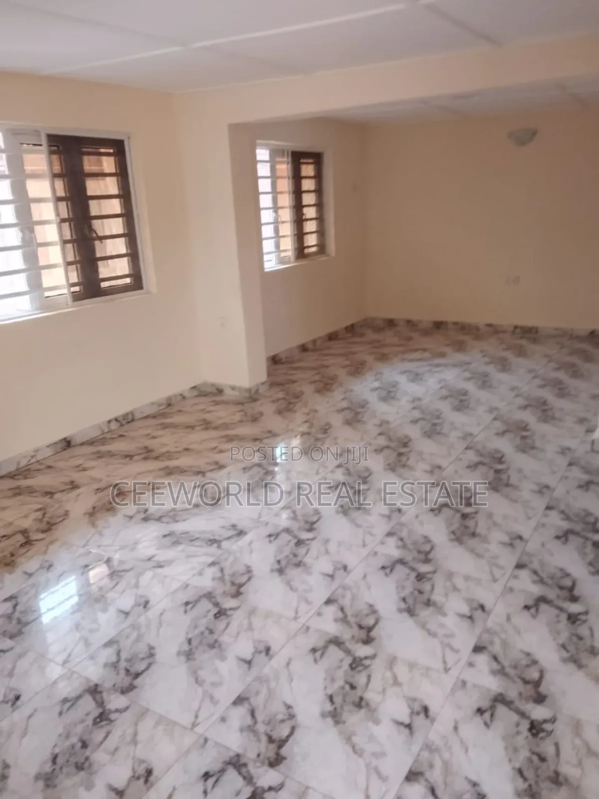 3bdrm Apartment in Agodi Gate for rent in Agodi