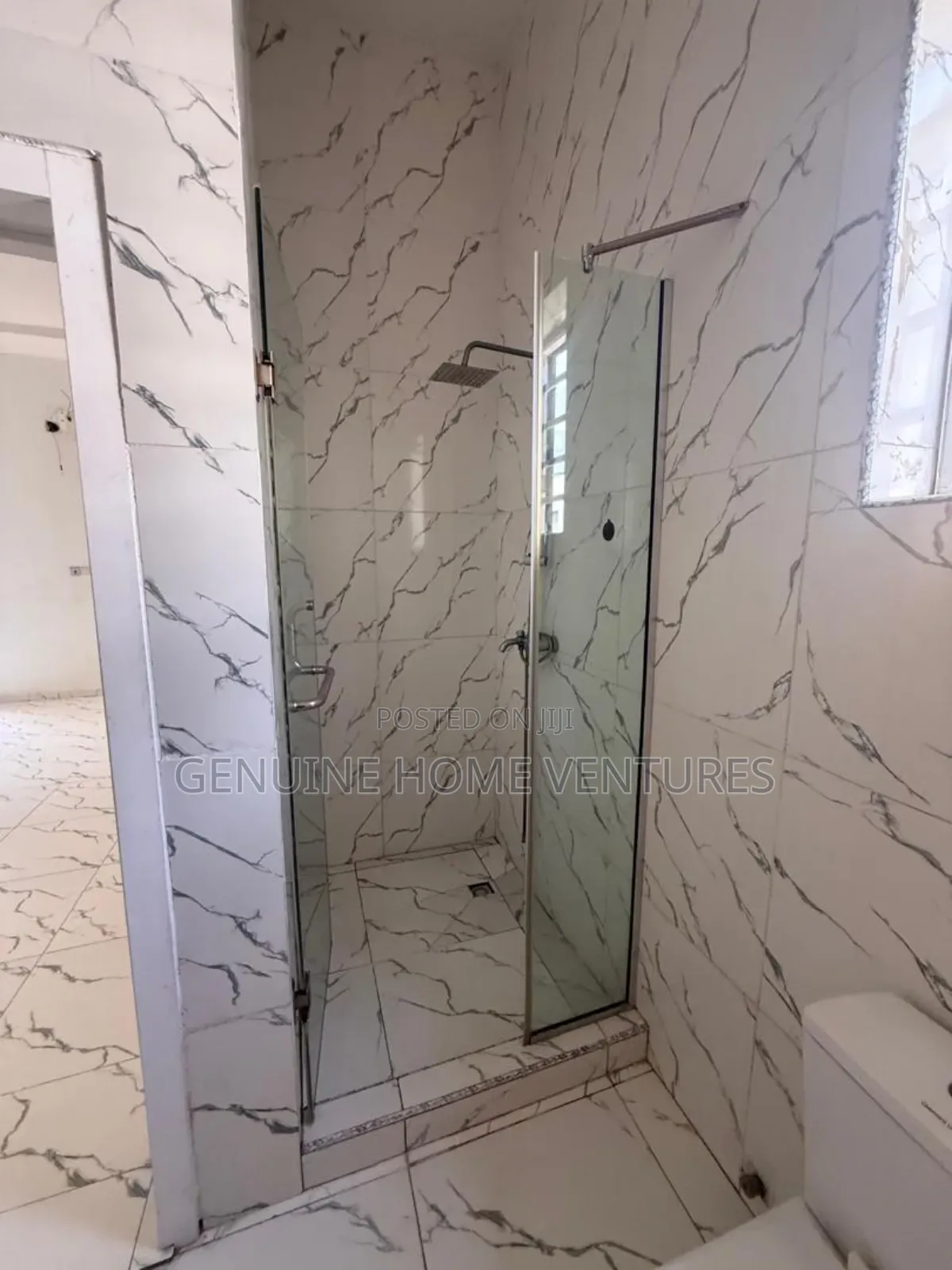 1bdrm Shared Apartment in Orchid Road Pinne, Chevron for rent in Chevron