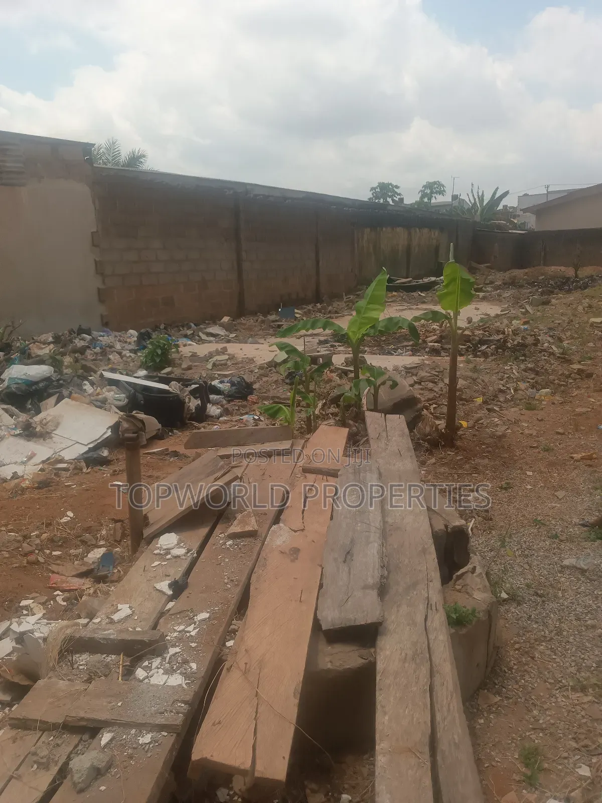 Half Plot of Land in an Estate in New Oko Oba