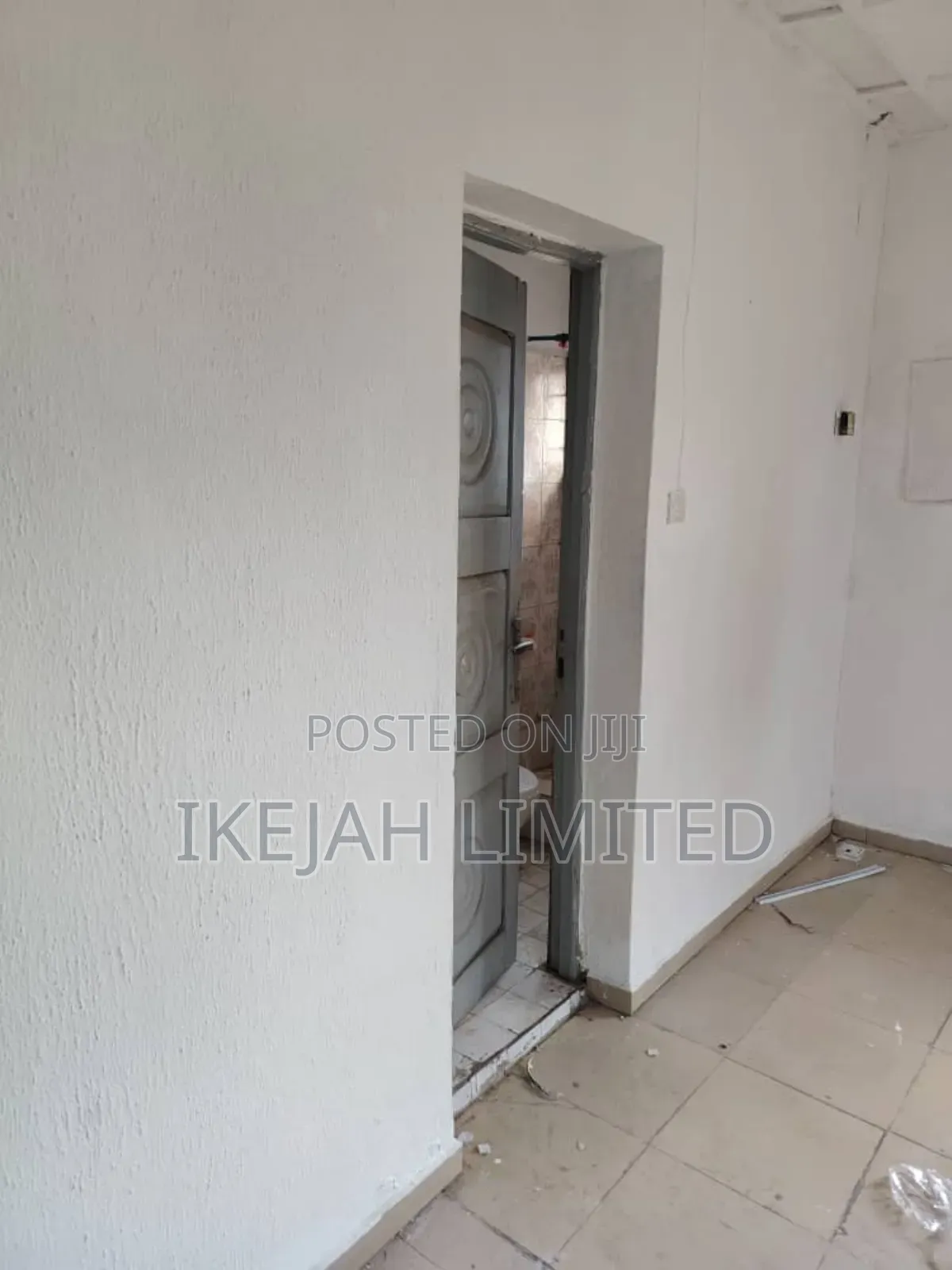 3bdrm Apartment in Oregun for rent in Oregun