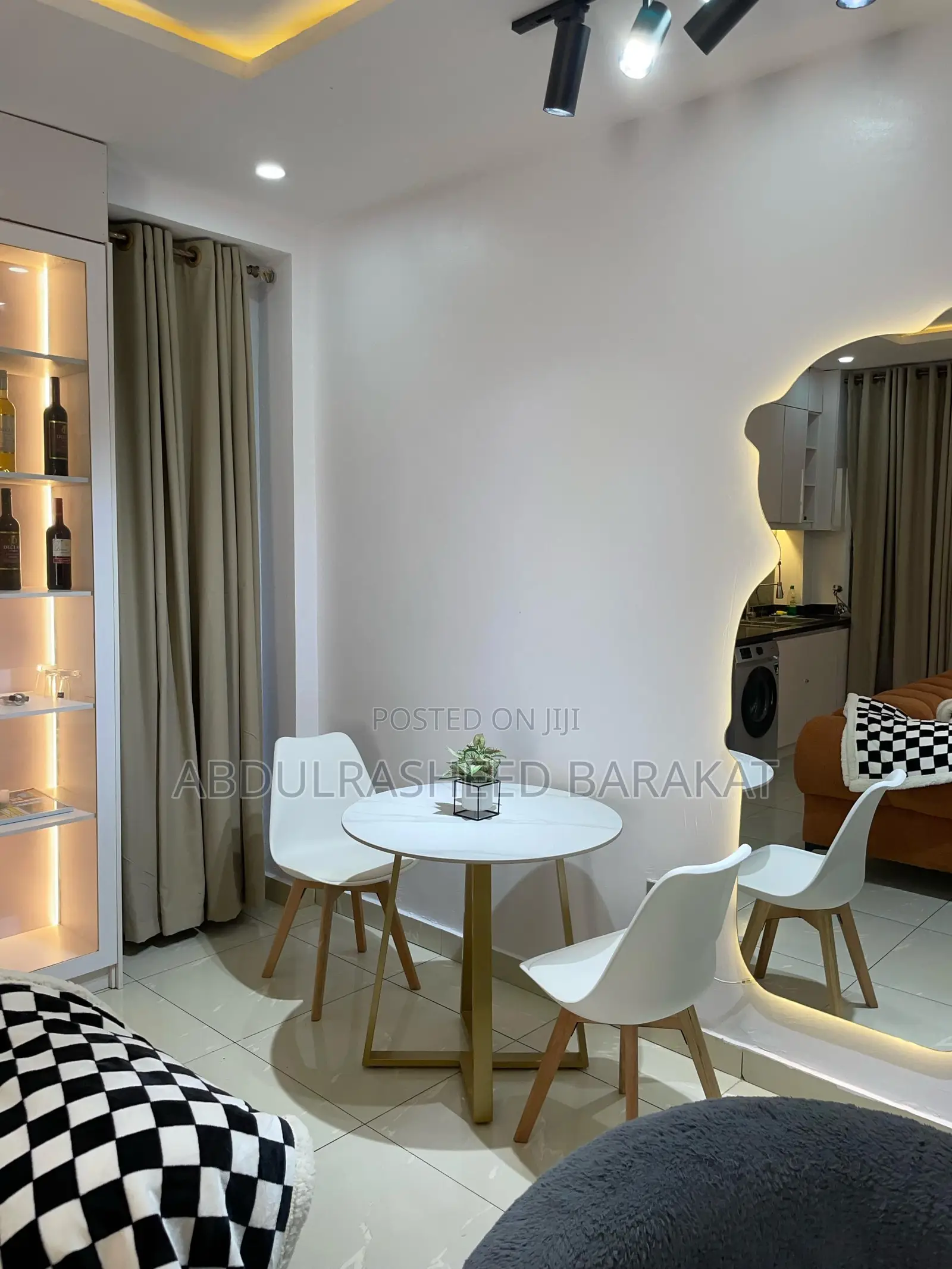 Luxury 1 Bedroom Apartment With Pool Ps4 Balcony in Ikate