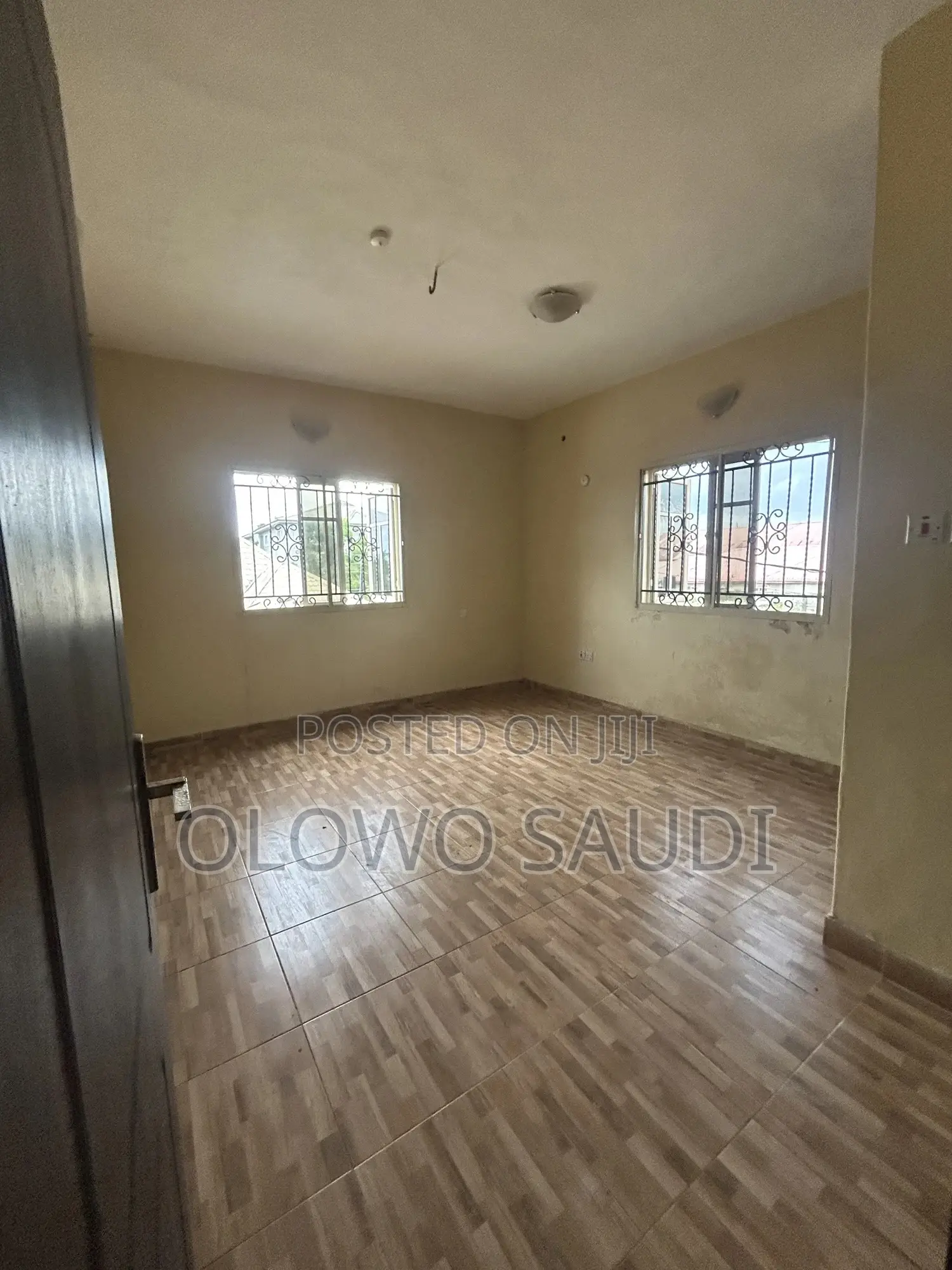 3bdrm Block of Flats in Eko Akete, Abijo for rent in Abijo