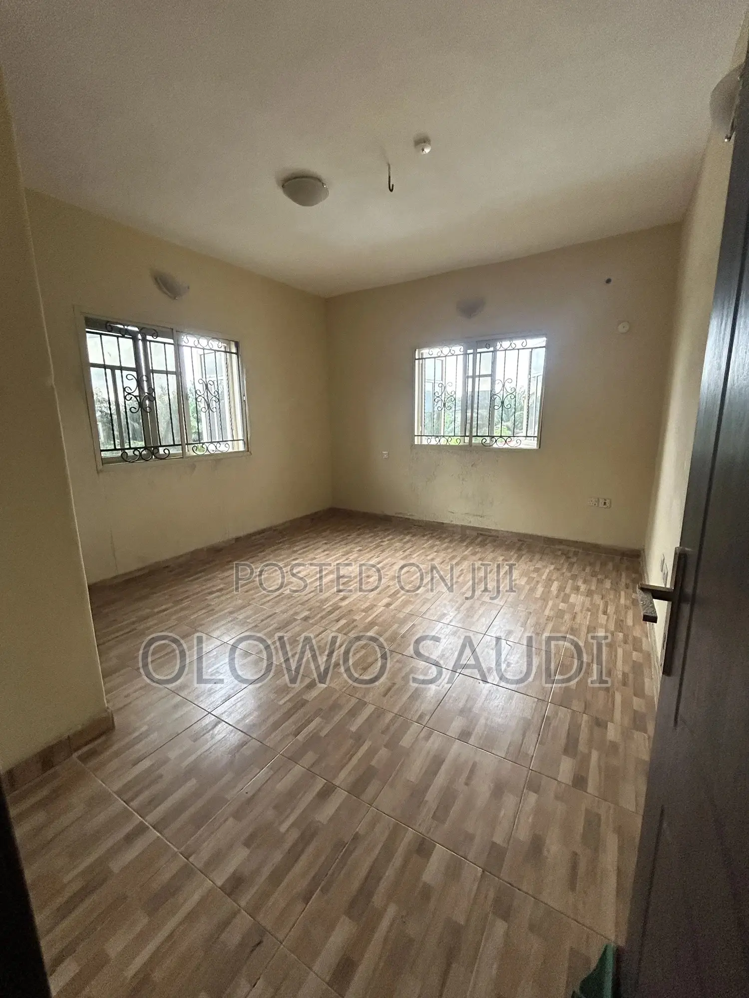 3bdrm Block of Flats in Eko Akete, Abijo for rent in Abijo