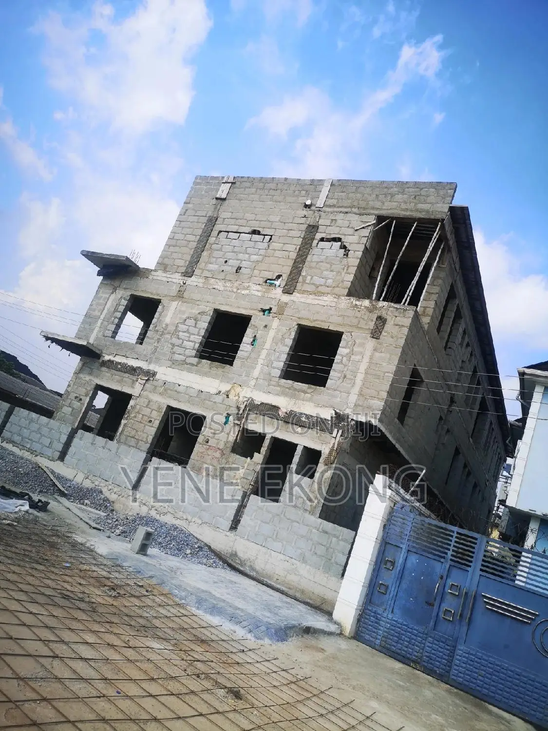 5bdrm Townhouse/Terrace in Aina Ajayi Estate, Ikeja for sale in Ikeja