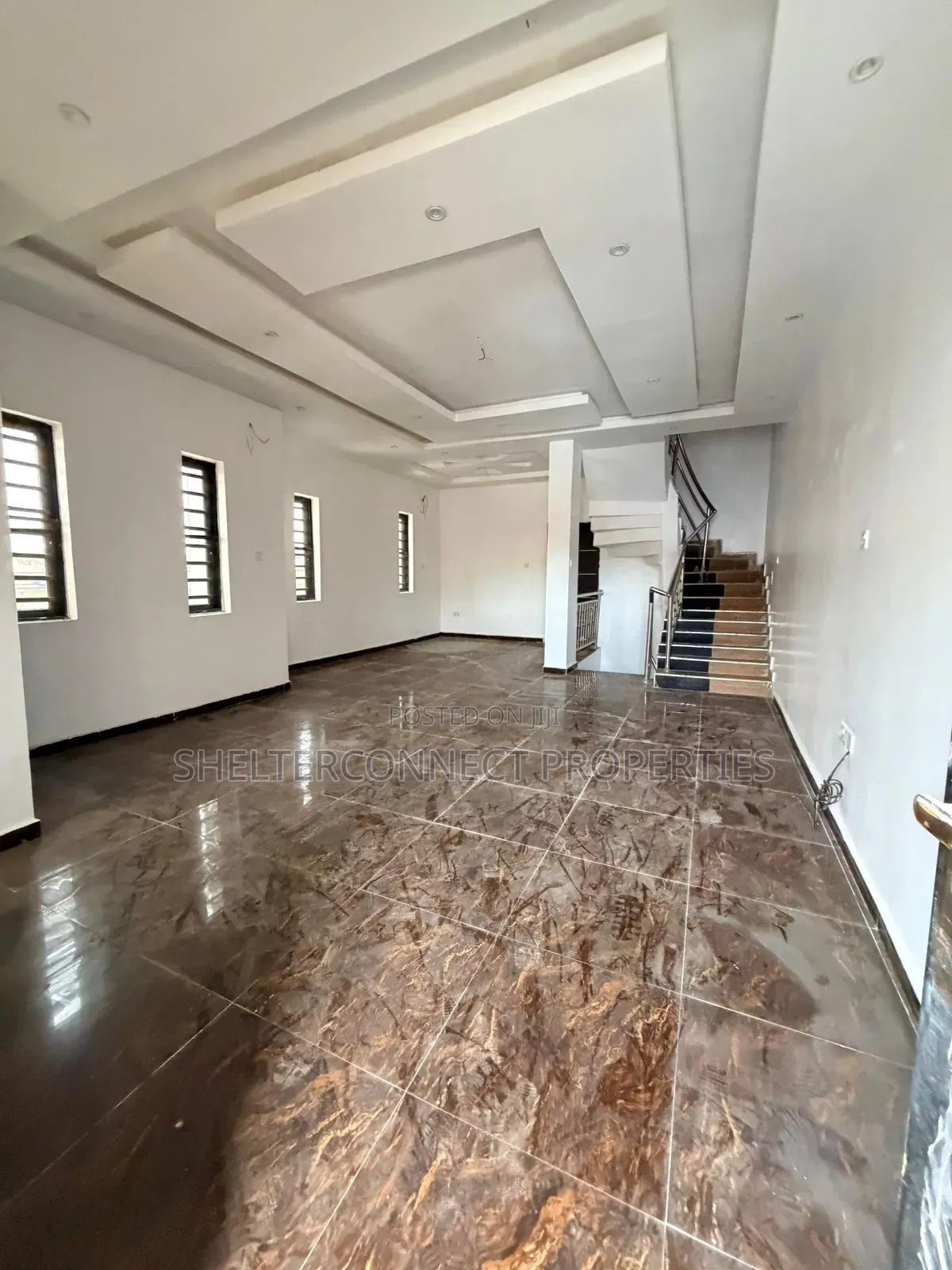 4bdrm Duplex in Papa Ajao / Surulere for sale in Papa Ajao / Surulere