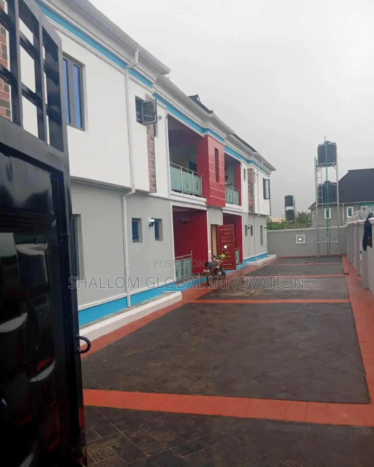3bdrm Block of Flats in Unity Estates, Akobo for sale in Akobo