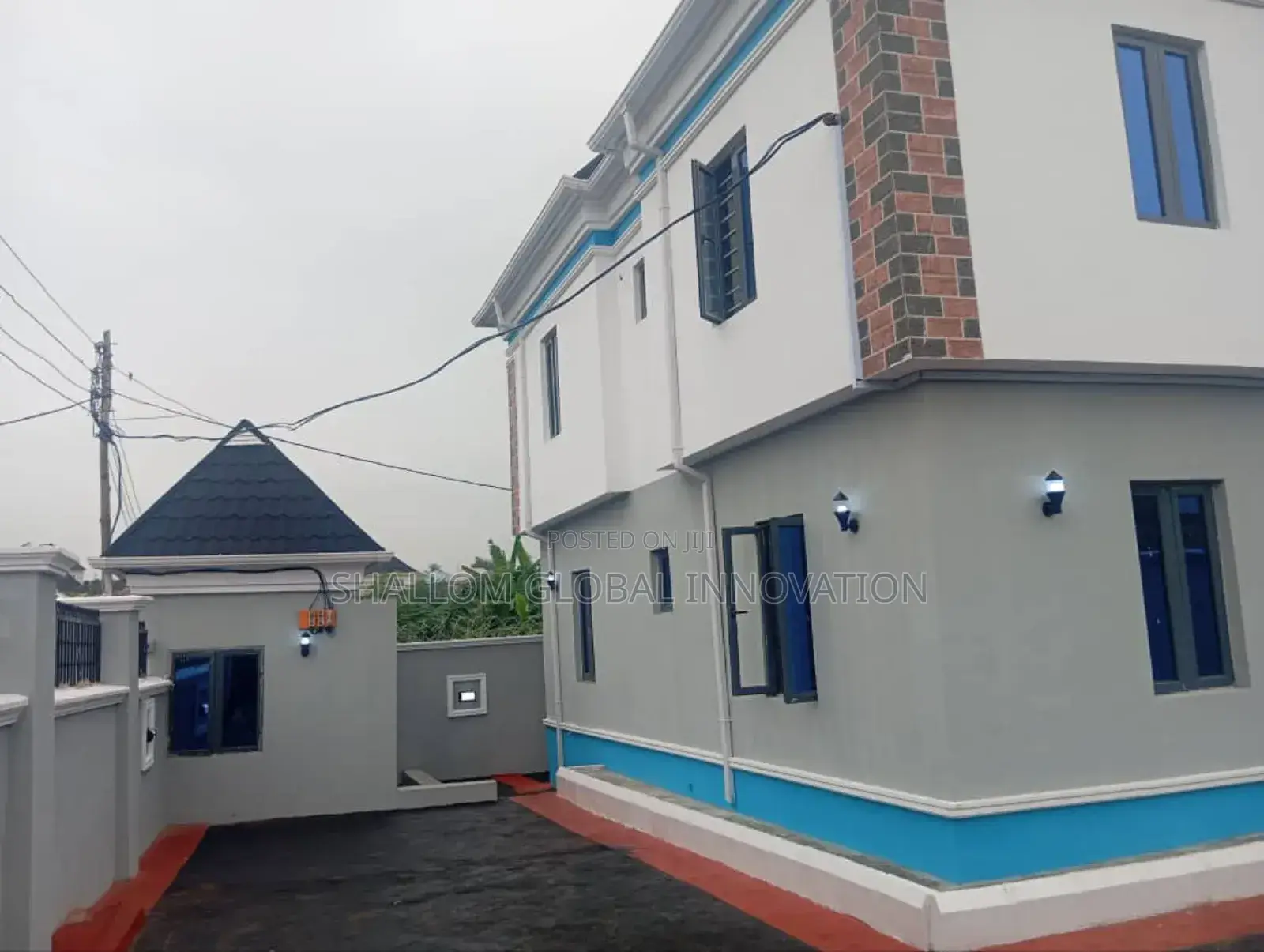 3bdrm Block of Flats in Unity Estates, Akobo for sale in Akobo