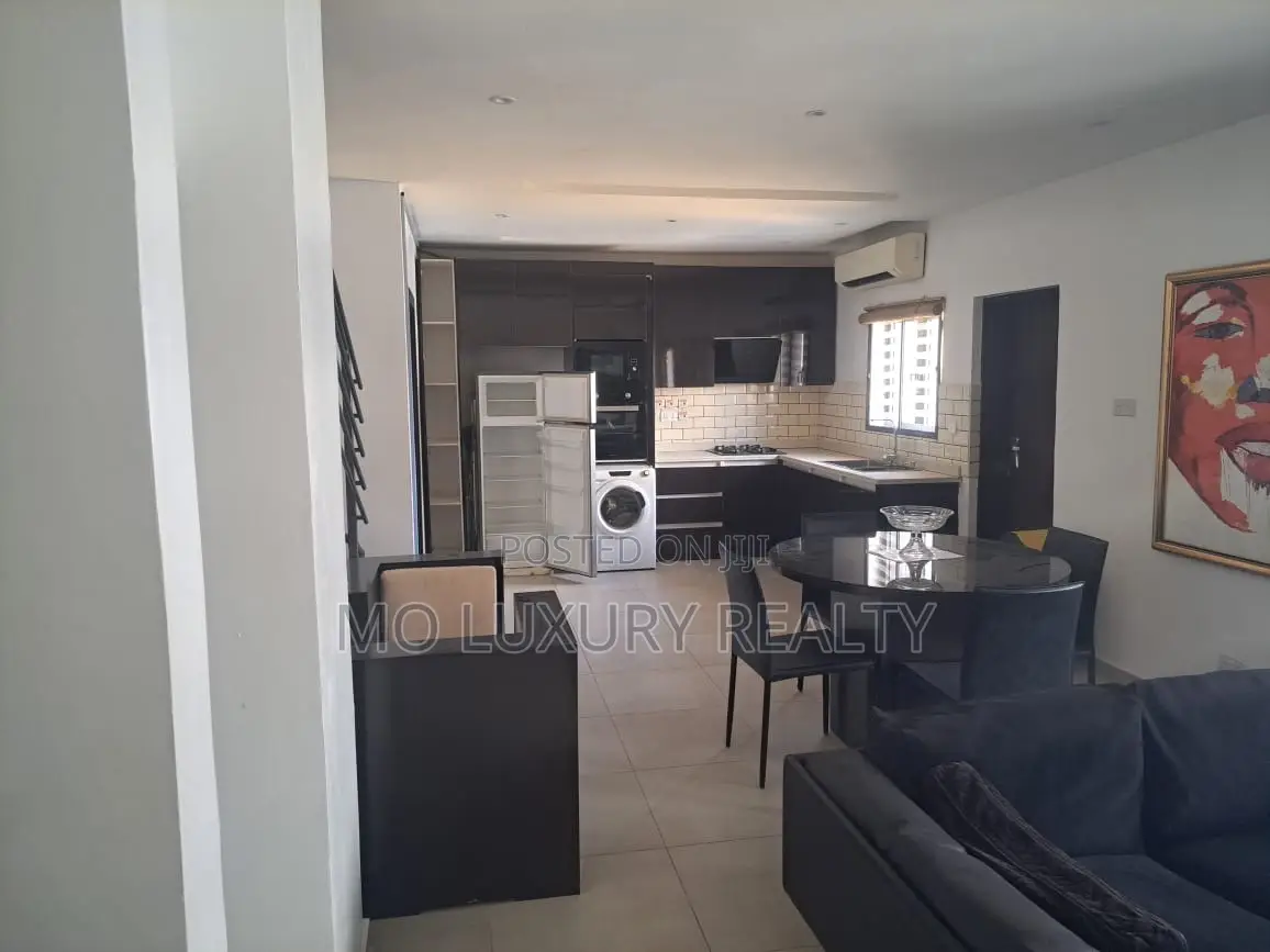 2bdrm Maisonette in Lekki Phase 1 for rent in Lekki Phase 1