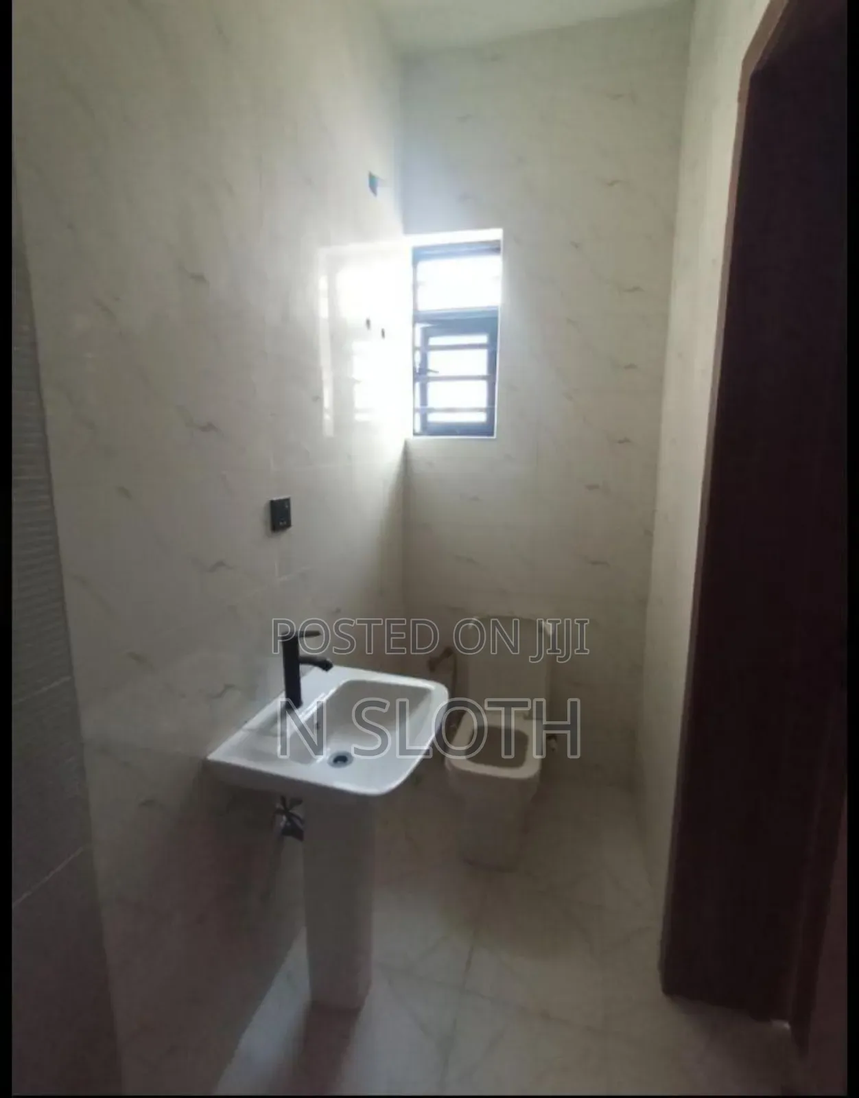 2bdrm Block of Flats in Olokonla for rent in Olokonla