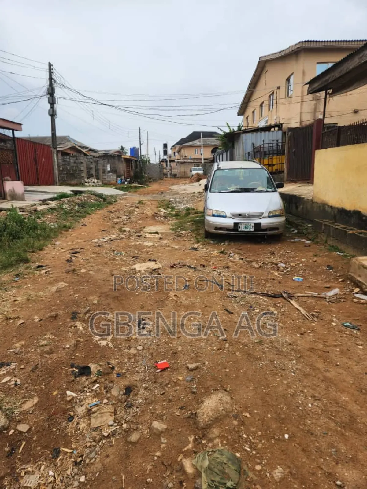6bdrm Bungalow in Abesan Estate Ipaja, Akowonjo for sale in Akowonjo