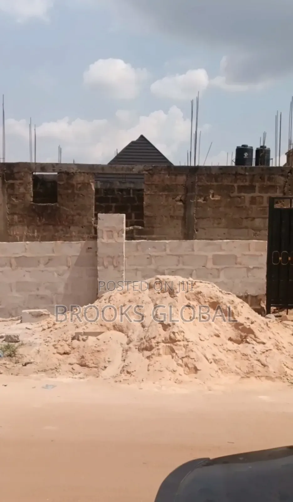 2bdrm Block of Flats in Benin City for sale in Benin City