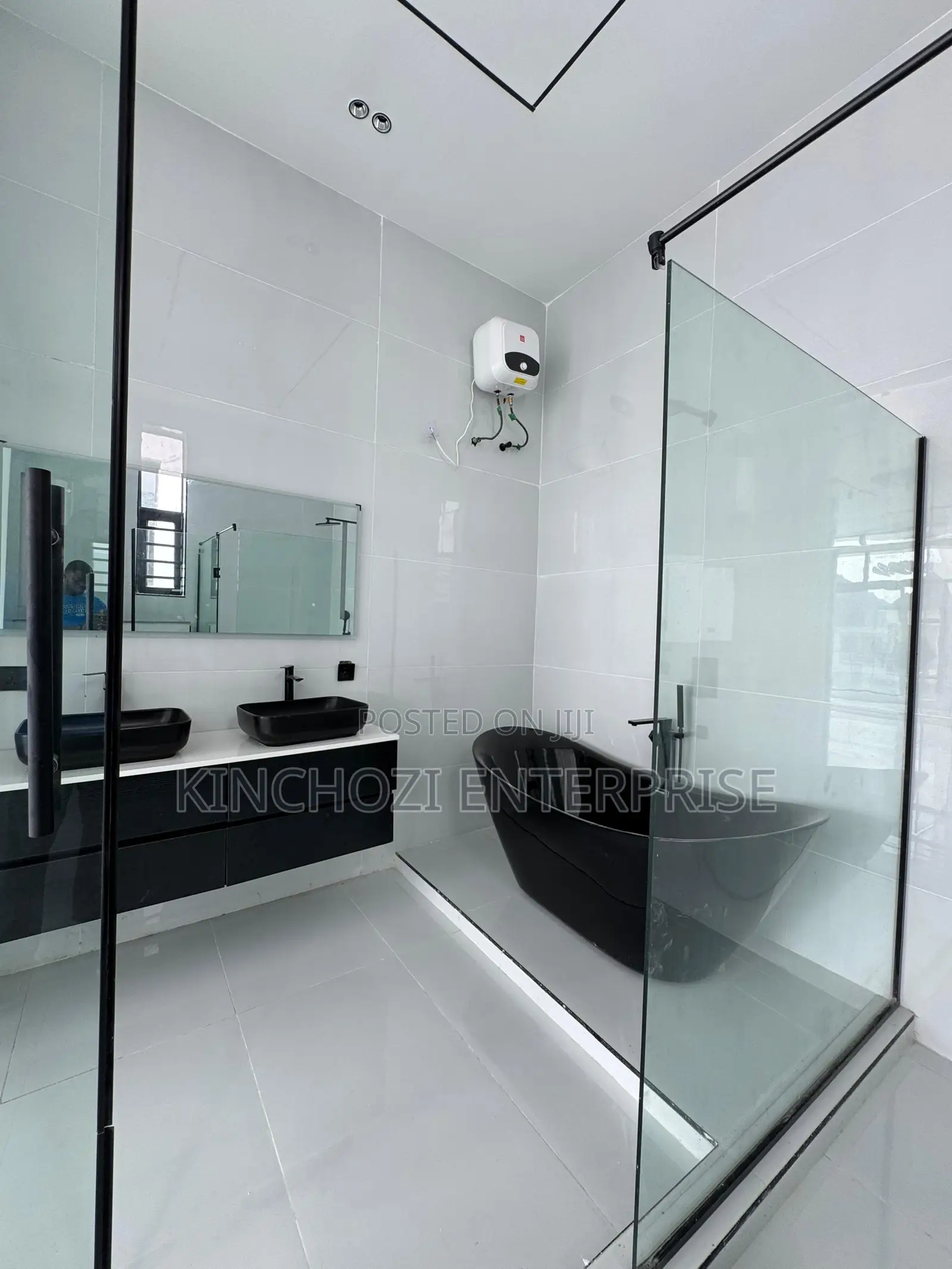 5bdrm Duplex in Sangotedo for sale in Sangotedo