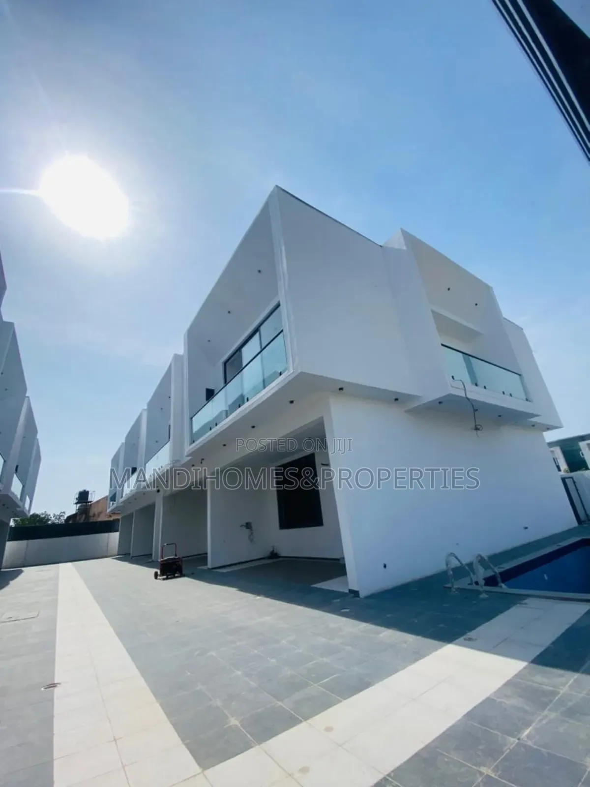 4bdrm Duplex in Lekki for sale in Lekki