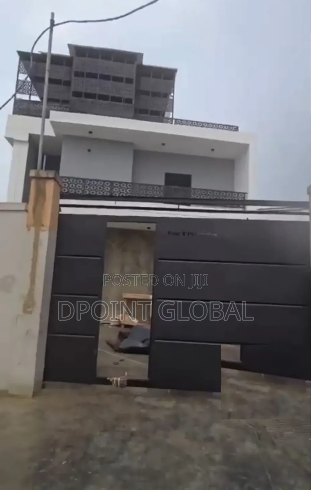 5bdrm Duplex in Omole Phase 1 for sale in Omole Phase 1