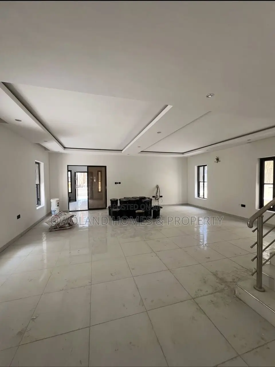 5bdrm Duplex in Chevron Estate for rent in Chevron