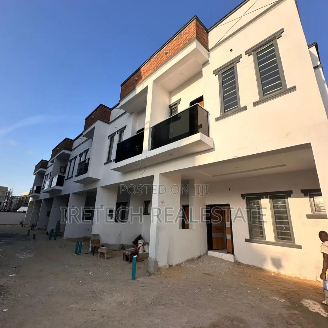 3bdrm Duplex in Mobil Road Ajah for sale in VGC / Ajah