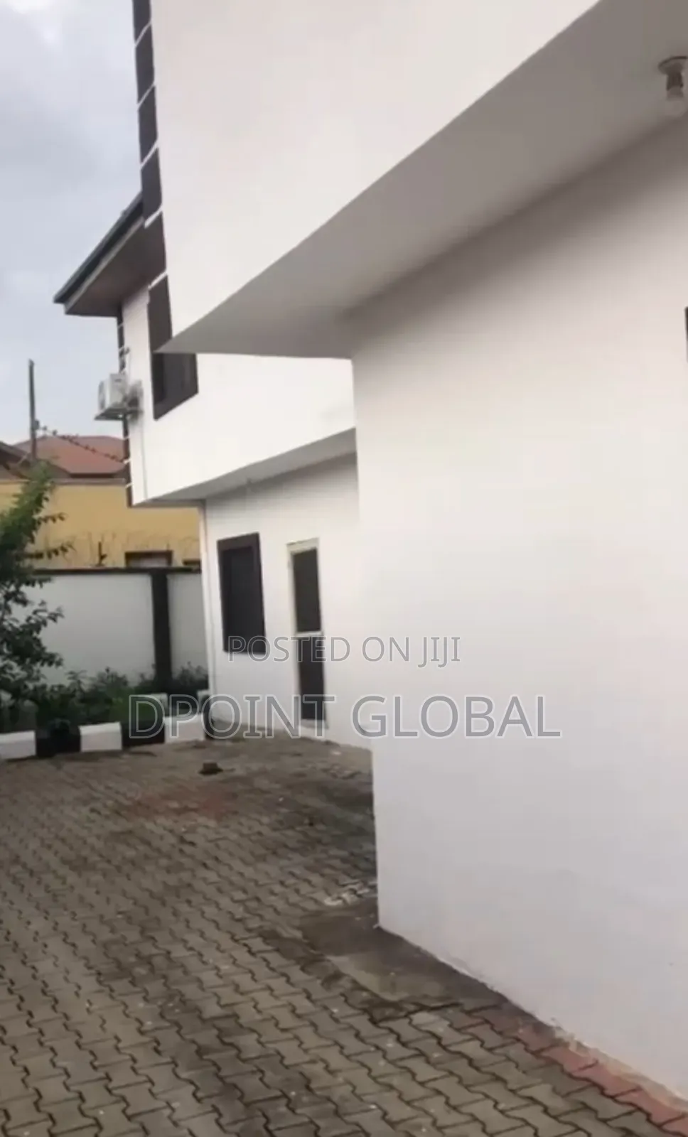 Furnished 5bdrm Duplex in In Estate, Omole Phase 1 for sale in Omole Phase 1
