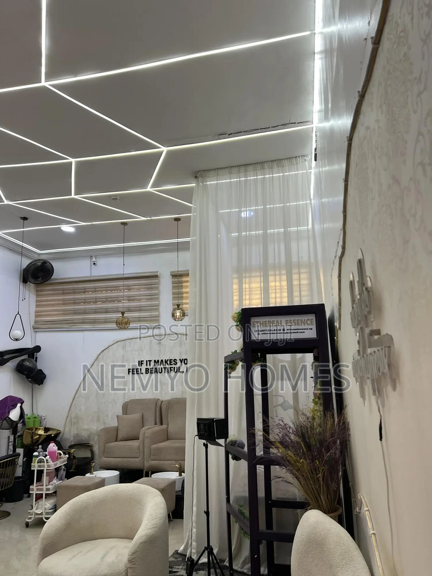 Shop for Rent at Wuse 2, Abuja in Wuse 2