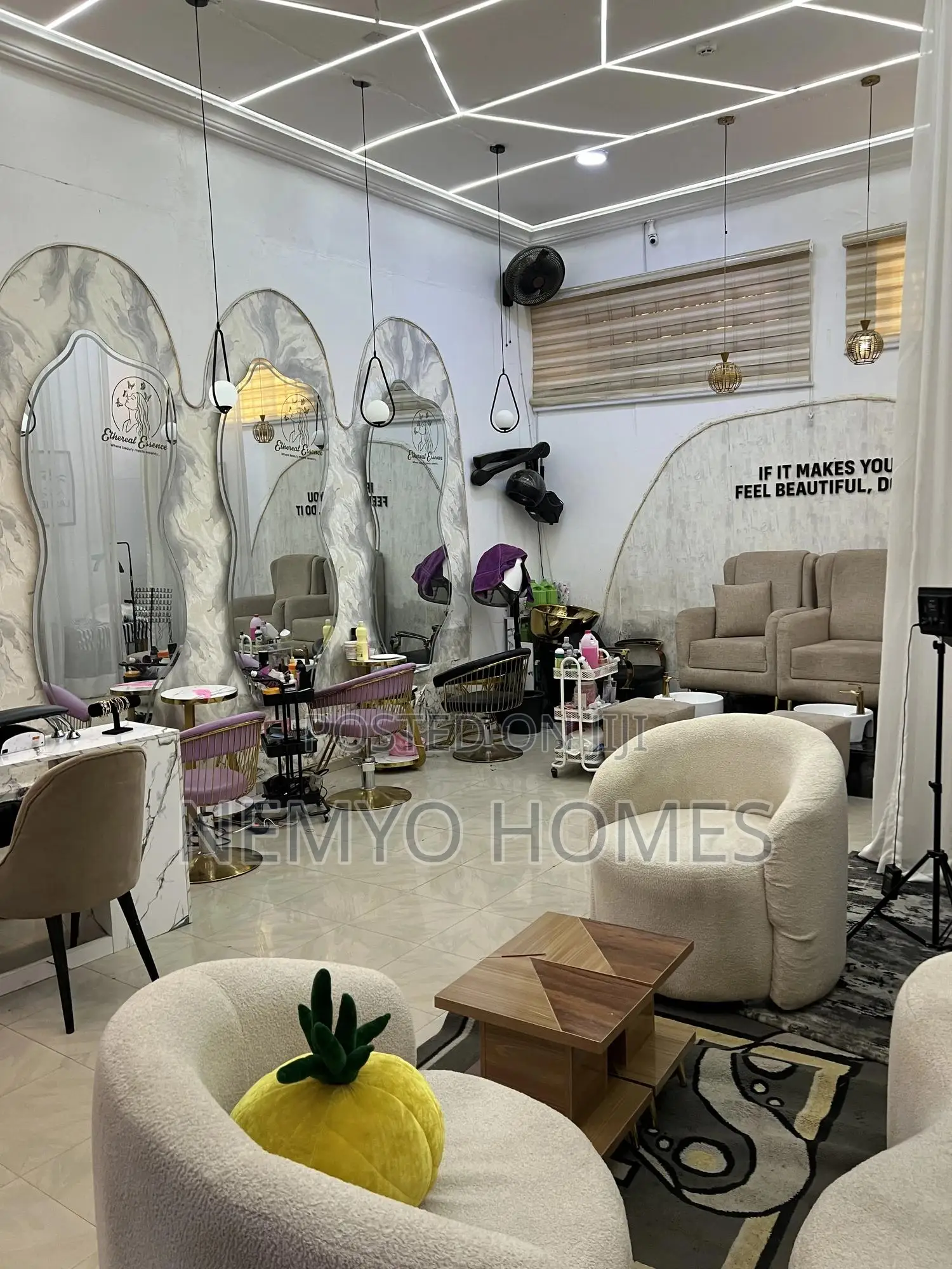 Shop for Rent at Wuse 2, Abuja in Wuse 2