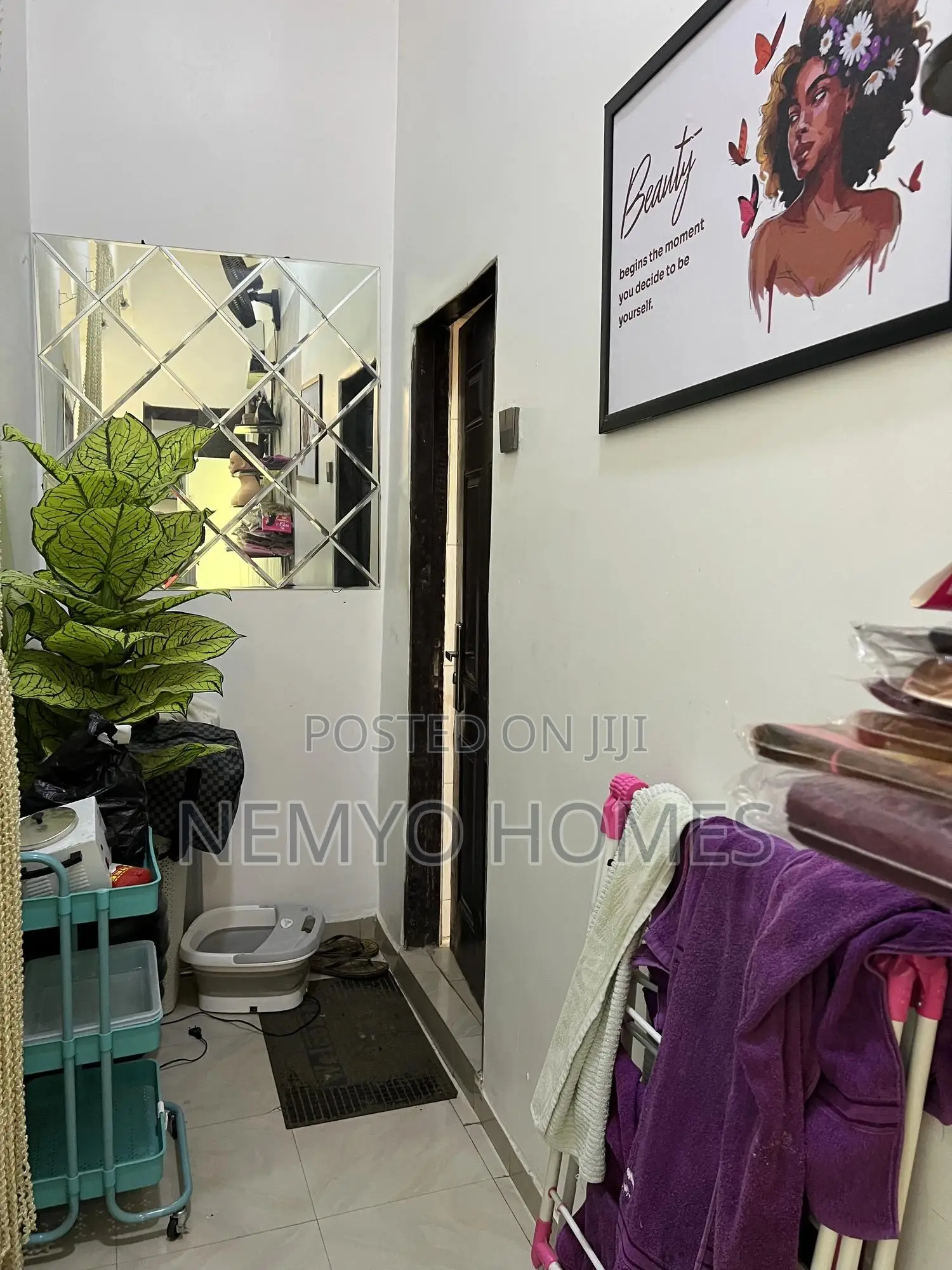 Shop for Rent at Wuse 2, Abuja in Wuse 2