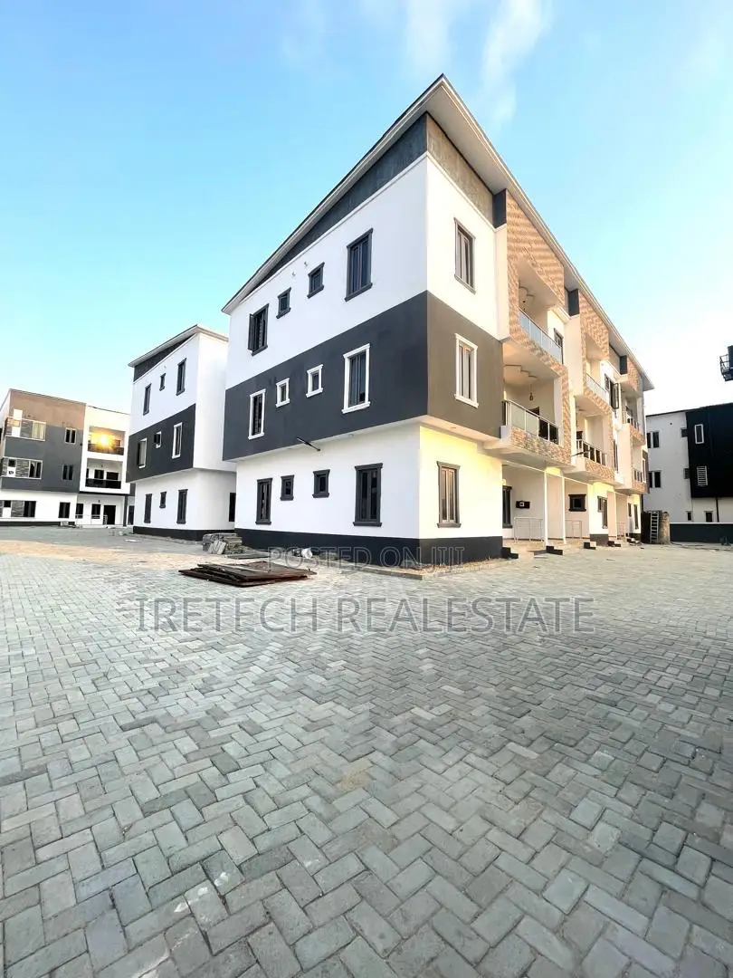 2bdrm Apartment in Mobil Road Ajah, Off Lekki-Epe Expressway for sale in Off Lekki-Epe Expressway